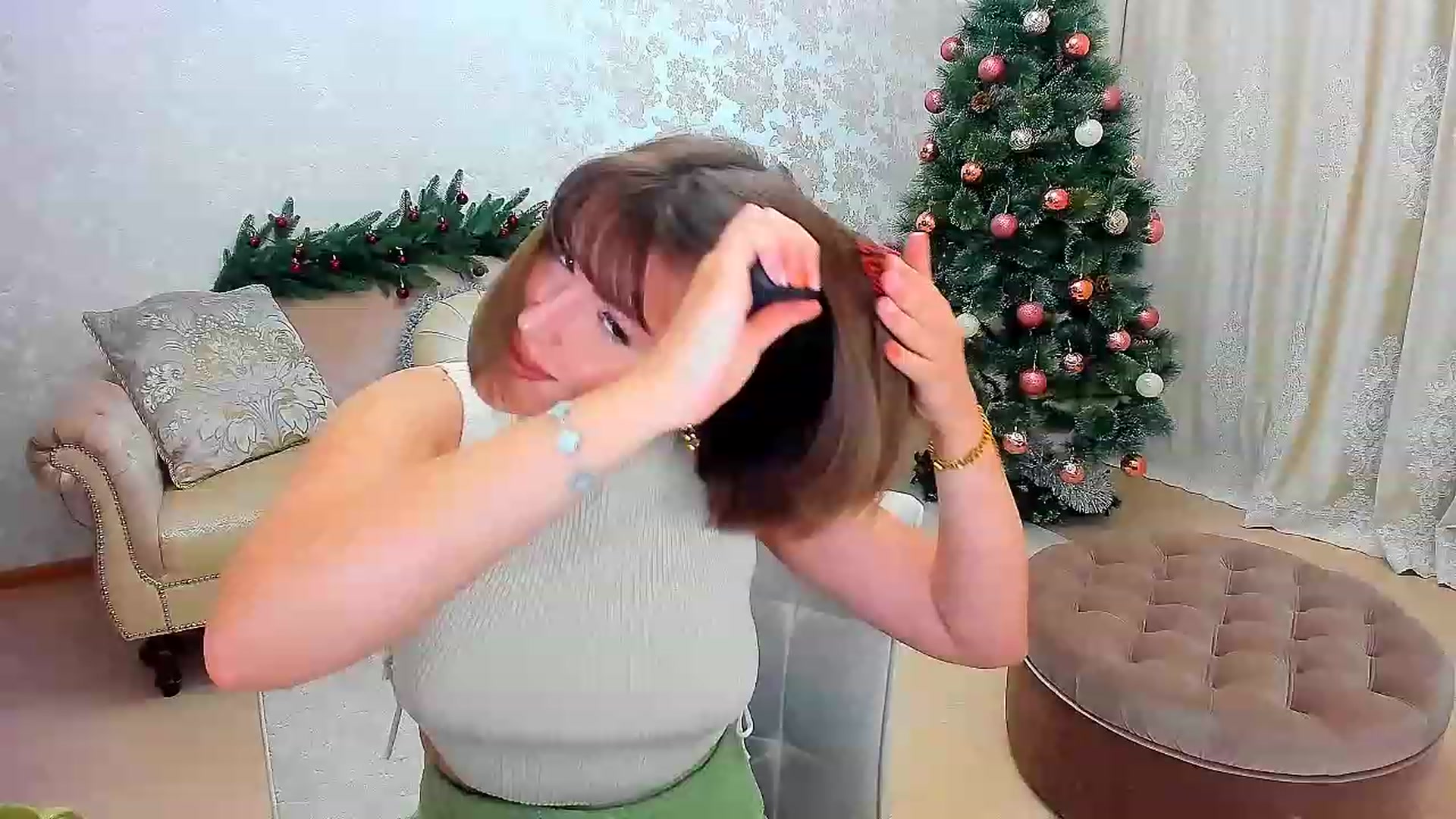 Gallery image thumbnail from GracePanther's myfreecams stream on, 12/27/2022, 01:52 image 6 of 20