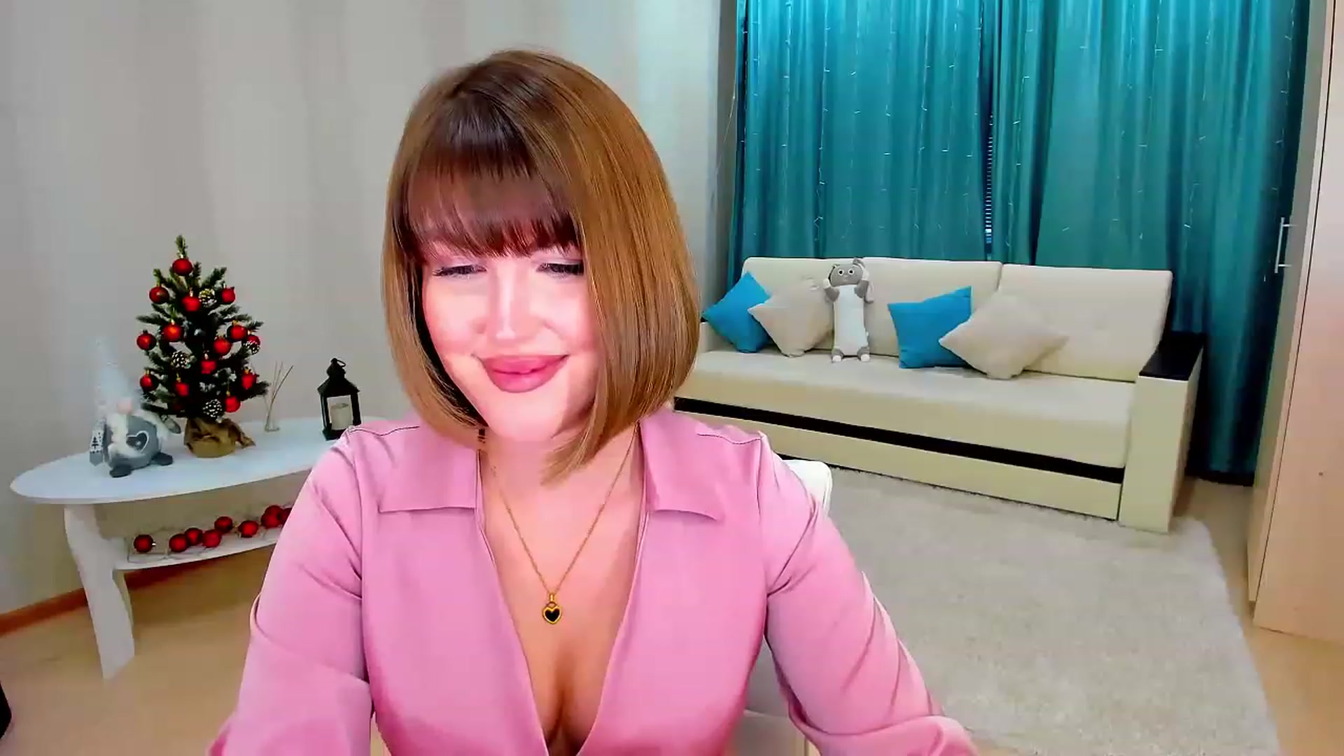 Gallery image thumbnail from GracePanther's myfreecams stream on, 01/16/2023, 07:20 image 10 of 20