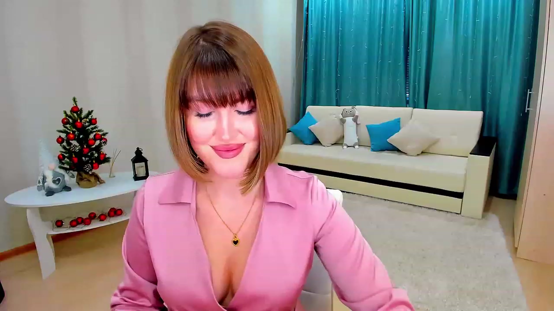 Gallery image thumbnail from GracePanther's myfreecams stream on, 01/16/2023, 07:20 image 9 of 20