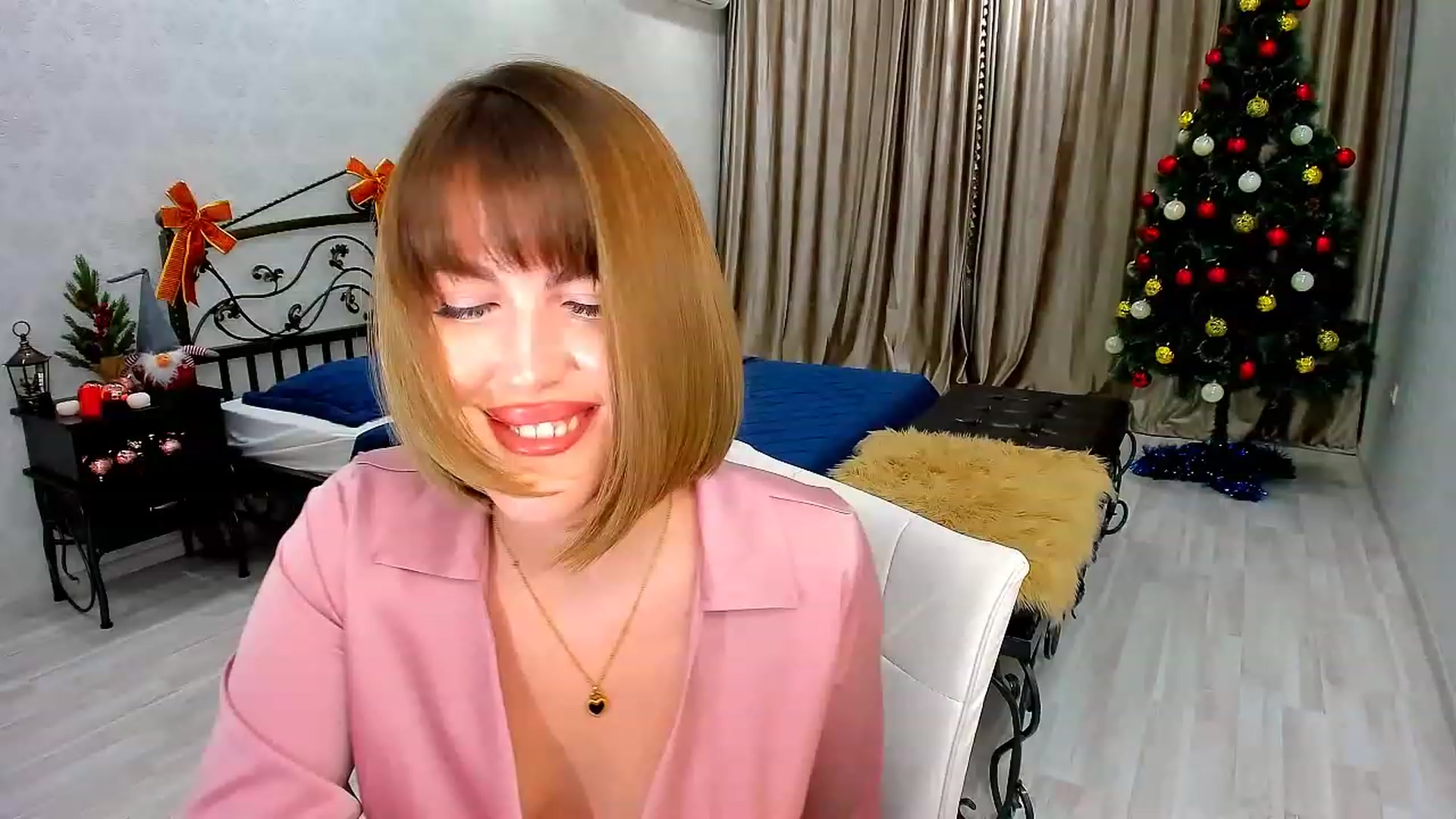 Gallery image thumbnail from GracePanther's myfreecams stream on, 01/17/2023, 04:57 image 6 of 20