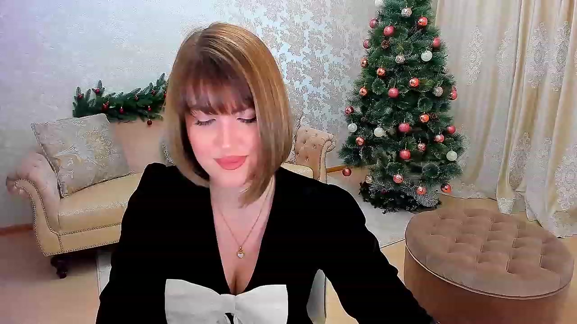 Gallery image thumbnail from GracePanther's myfreecams stream on, 01/18/2023, 03:11 image 8 of 20