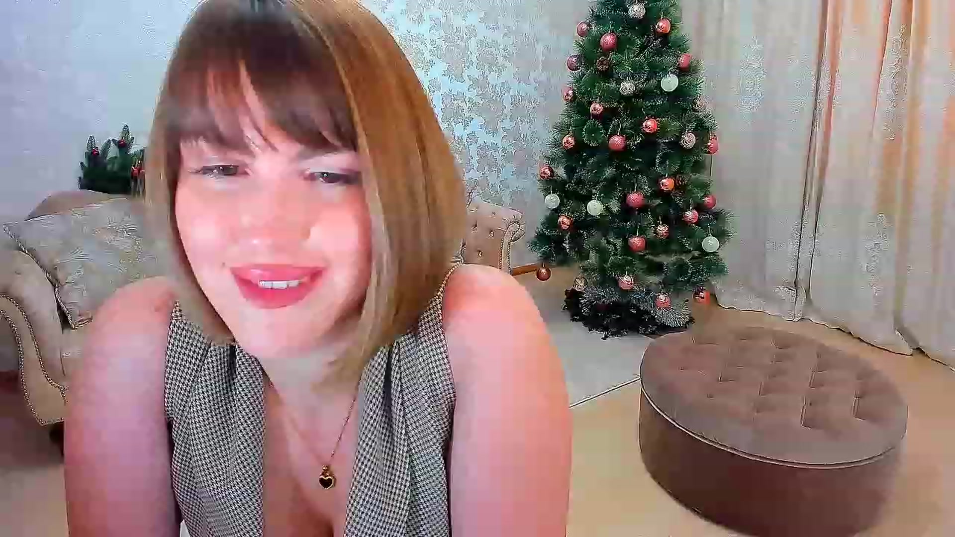 Gallery image thumbnail from GracePanther's myfreecams stream on, 01/20/2023, 04:31 image 15 of 20