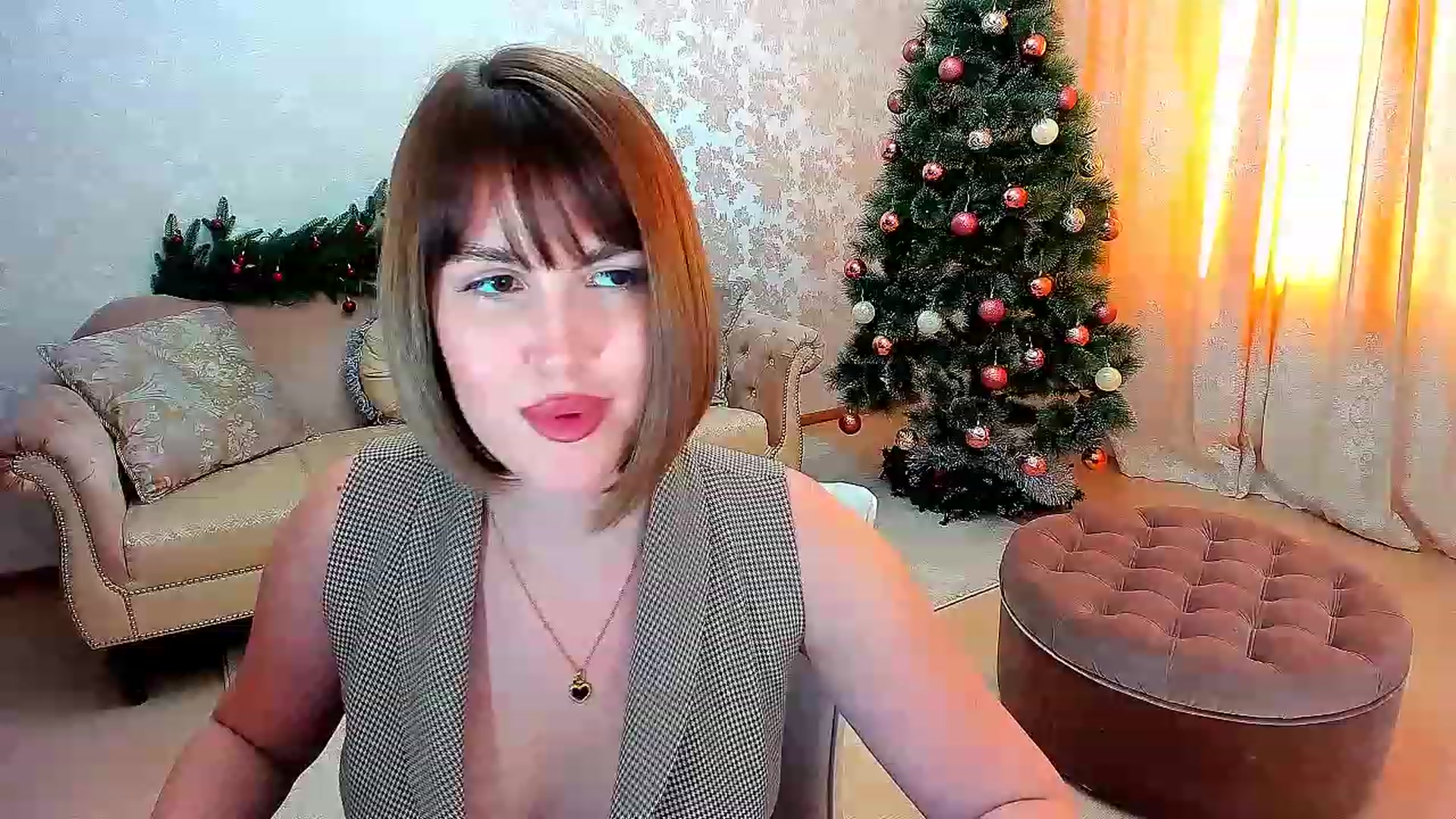 Gallery image thumbnail from GracePanther's myfreecams stream on, 01/20/2023, 07:32 image 17 of 20