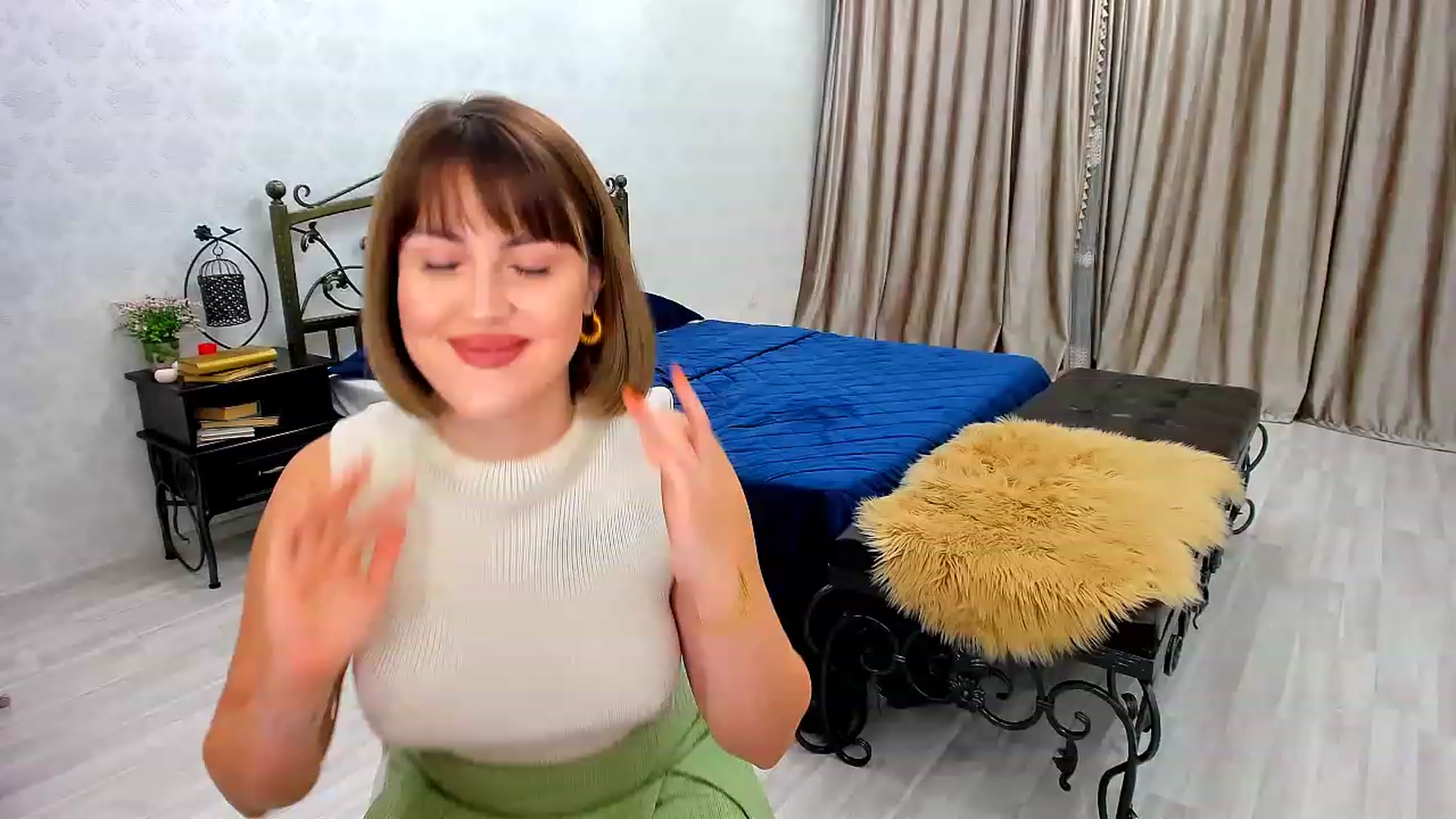 Gallery image thumbnail from GracePanther's myfreecams stream on, 01/23/2023, 04:28 image 16 of 20