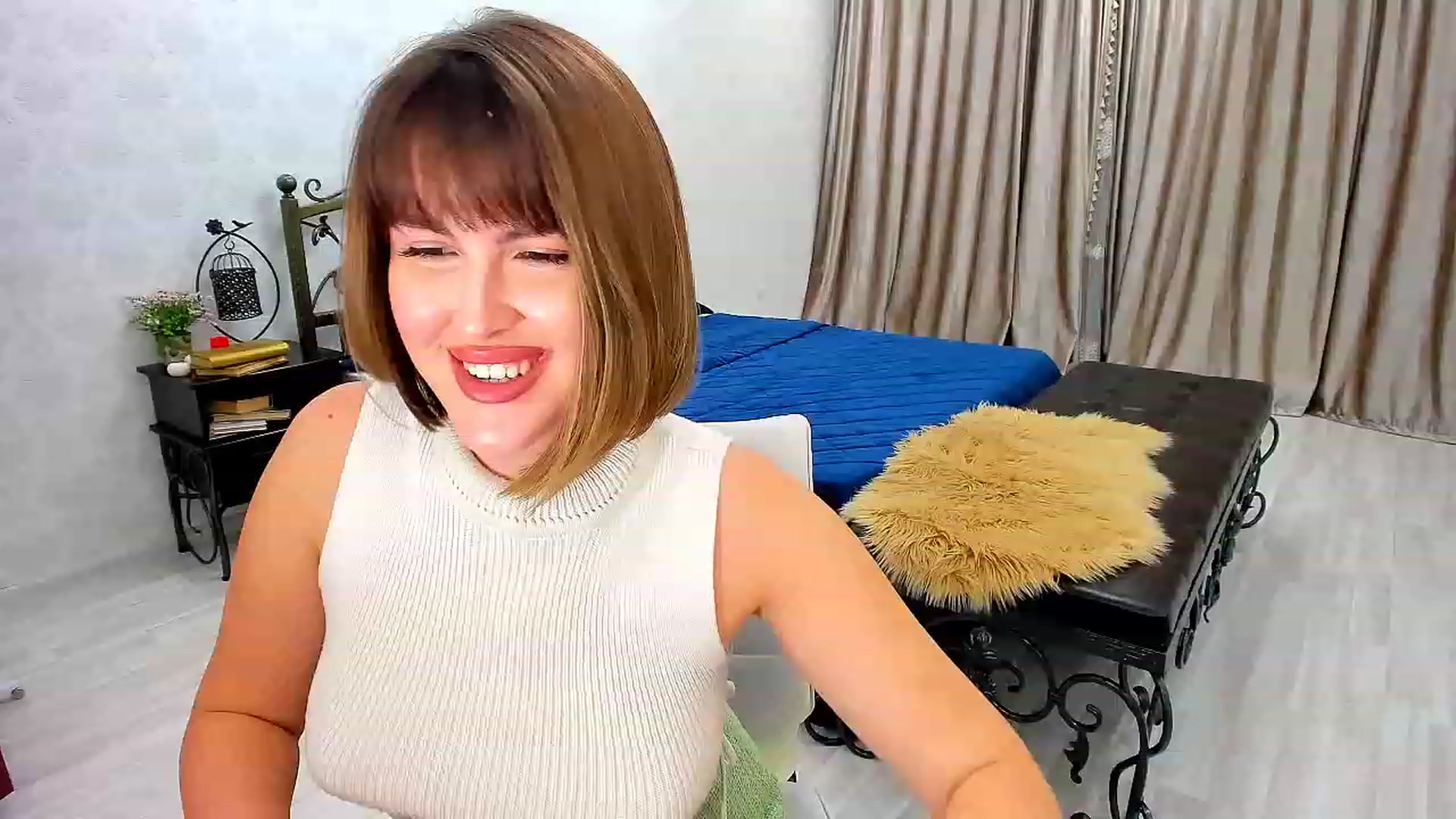 Gallery image thumbnail from GracePanther's myfreecams stream on, 01/23/2023, 05:56 image 1 of 20