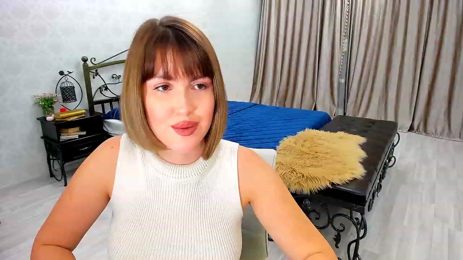 Gallery image thumbnail from GracePanther's myfreecams stream on, 01/23/2023, 07:18 image 6 of 20