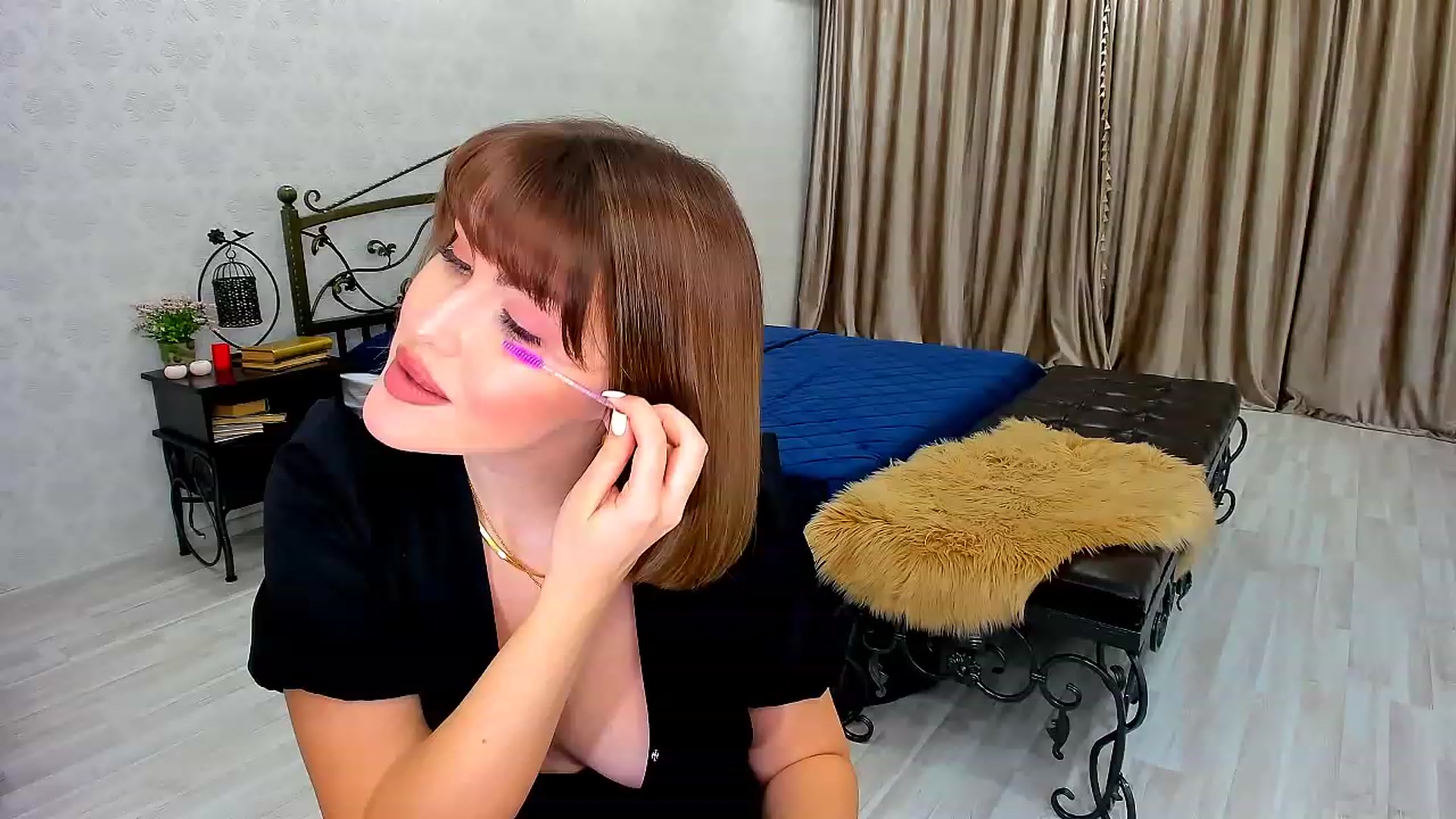 Gallery image thumbnail from GracePanther's myfreecams stream on, 01/31/2023, 05:30 image 6 of 20