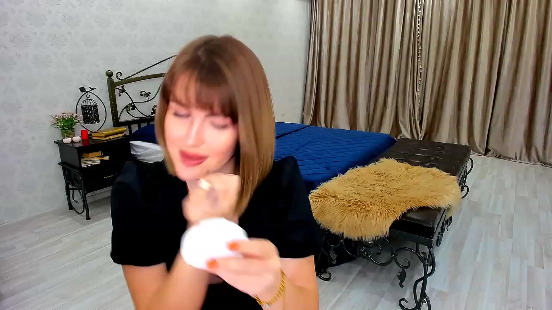 Gallery image thumbnail from GracePanther's myfreecams stream on, 01/31/2023, 05:30 image 2 of 20