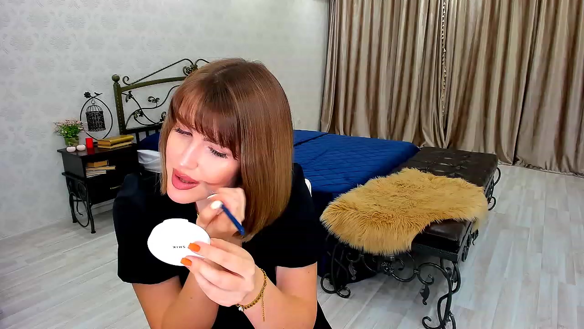 Gallery image thumbnail from GracePanther's myfreecams stream on, 01/31/2023, 05:30 image 1 of 20