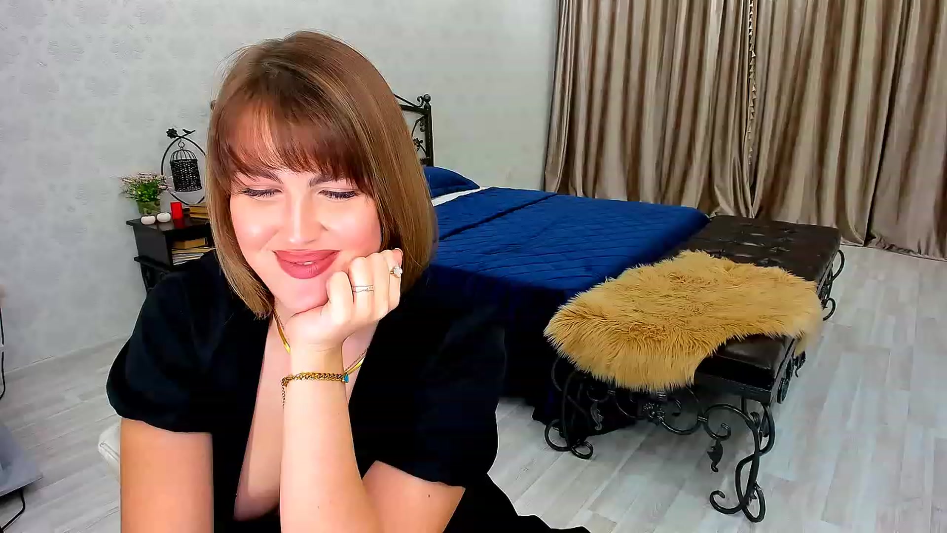 Gallery image thumbnail from GracePanther's myfreecams stream on, 01/31/2023, 06:19 image 19 of 20