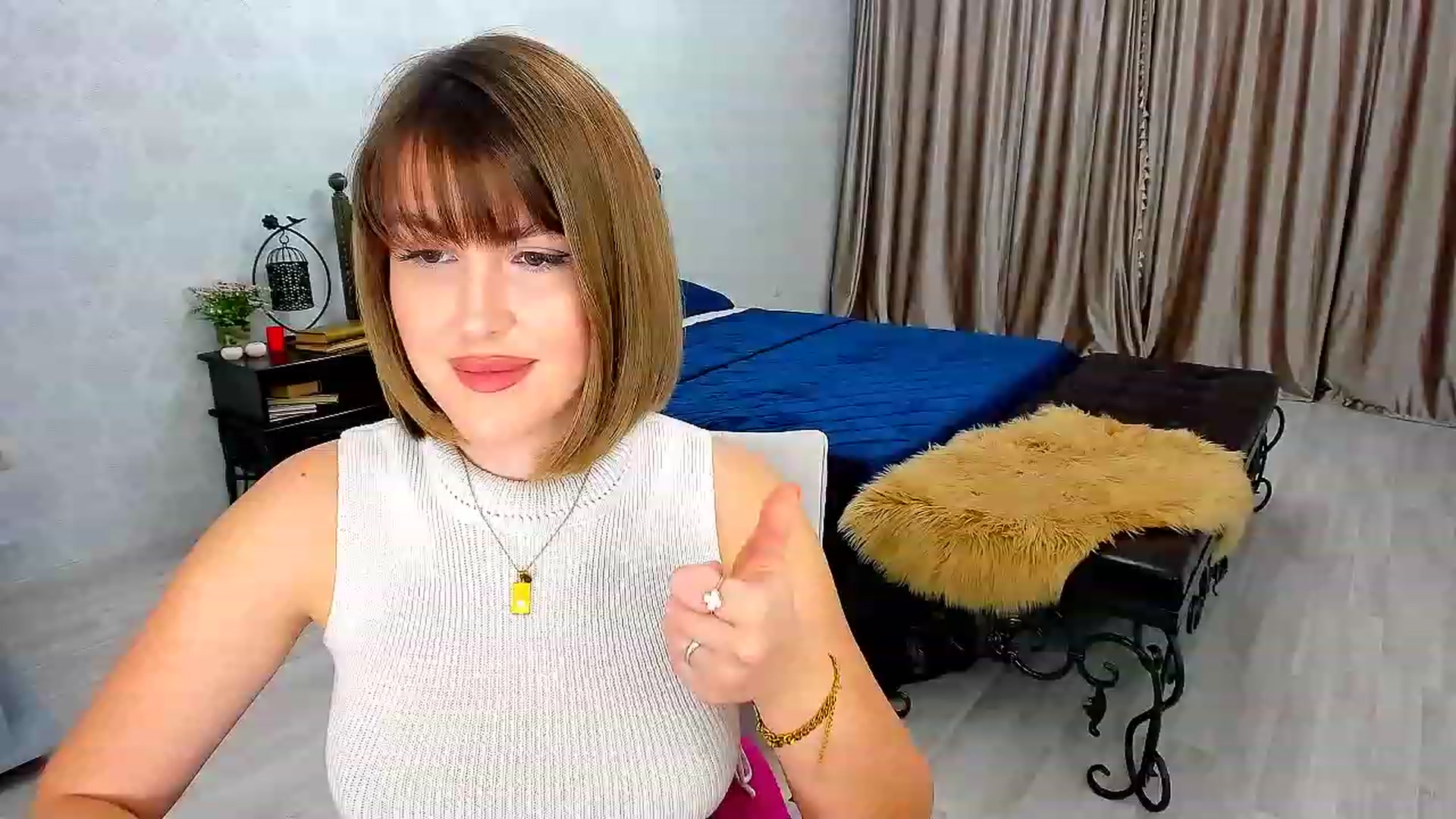 Gallery image thumbnail from GracePanther's myfreecams stream on, 02/01/2023, 04:00 image 10 of 20