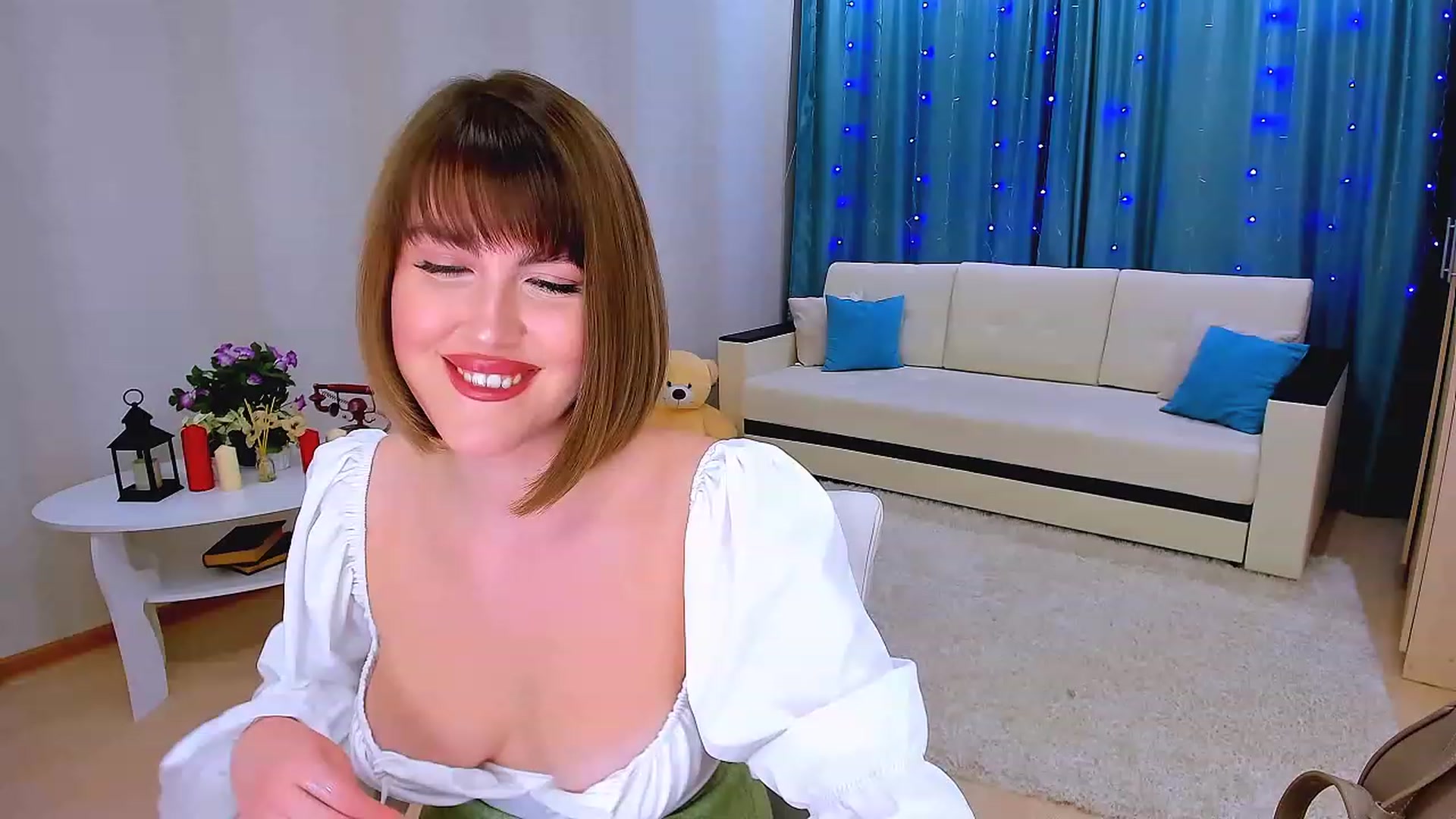 Gallery image thumbnail from GracePanther's myfreecams stream on, 02/04/2023, 06:02 image 19 of 20