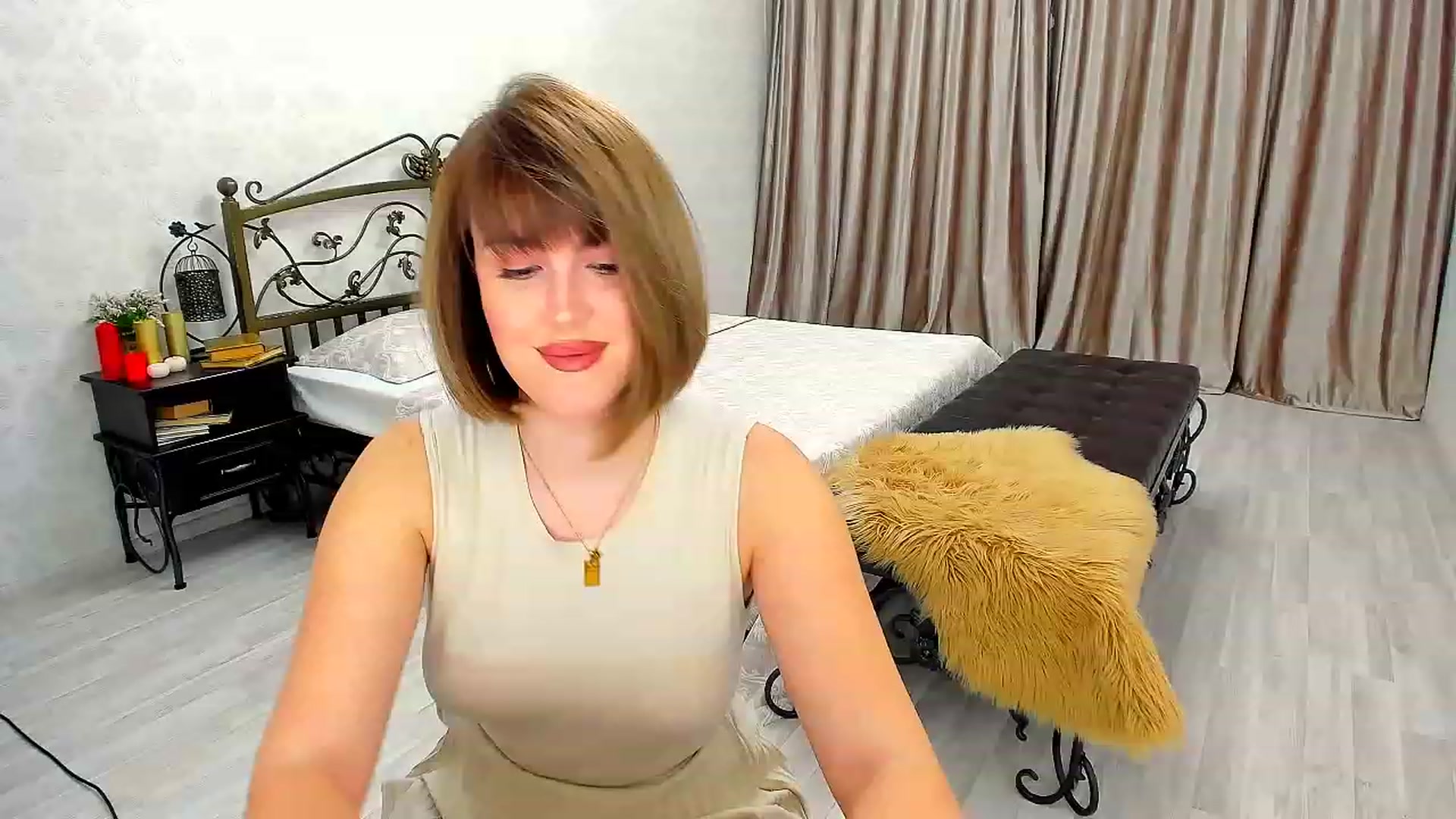 Gallery image thumbnail from GracePanther's myfreecams stream on, 02/10/2023, 04:07 image 12 of 20
