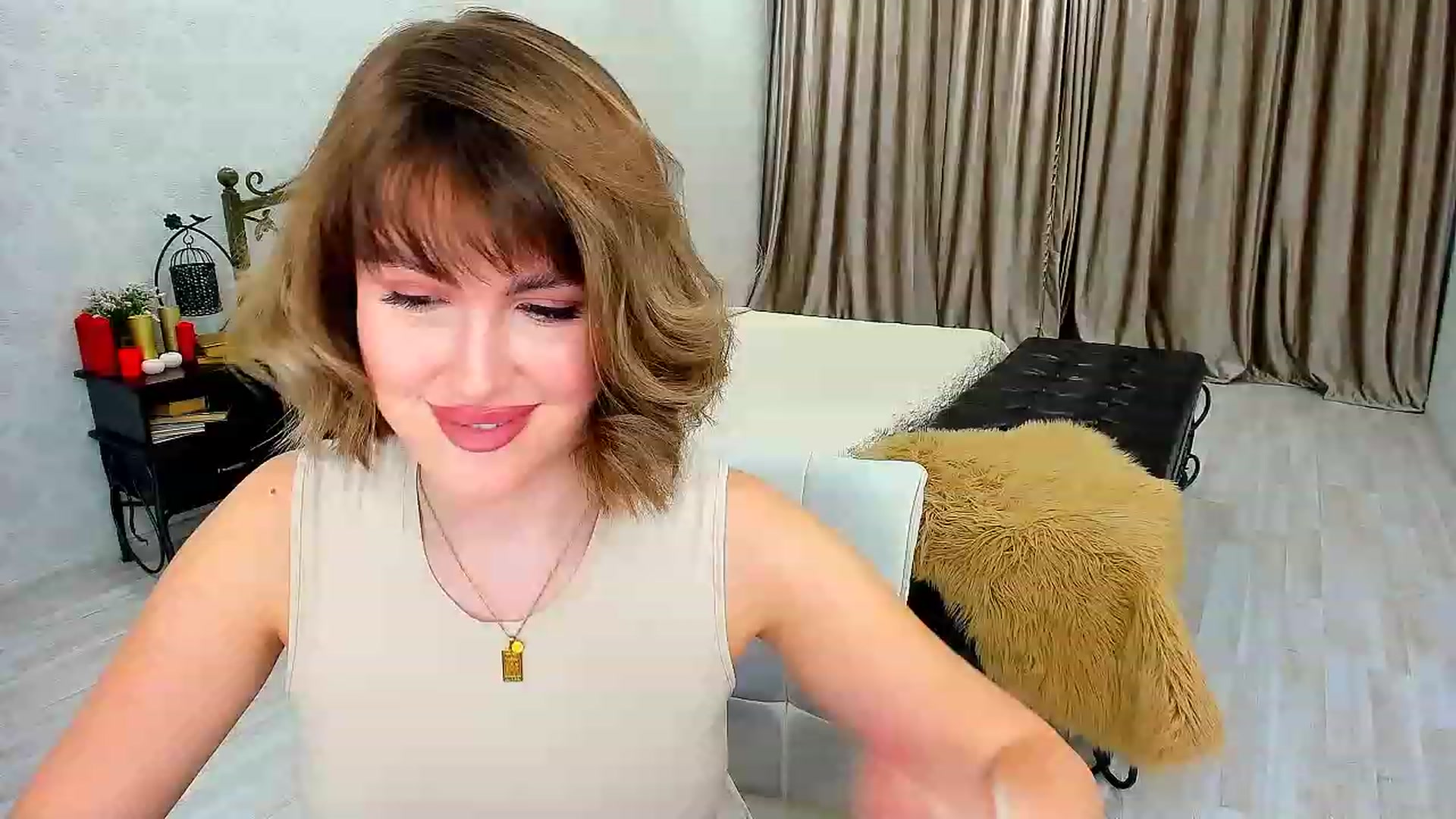 Gallery image thumbnail from GracePanther's myfreecams stream on, 02/14/2023, 03:45 image 19 of 20