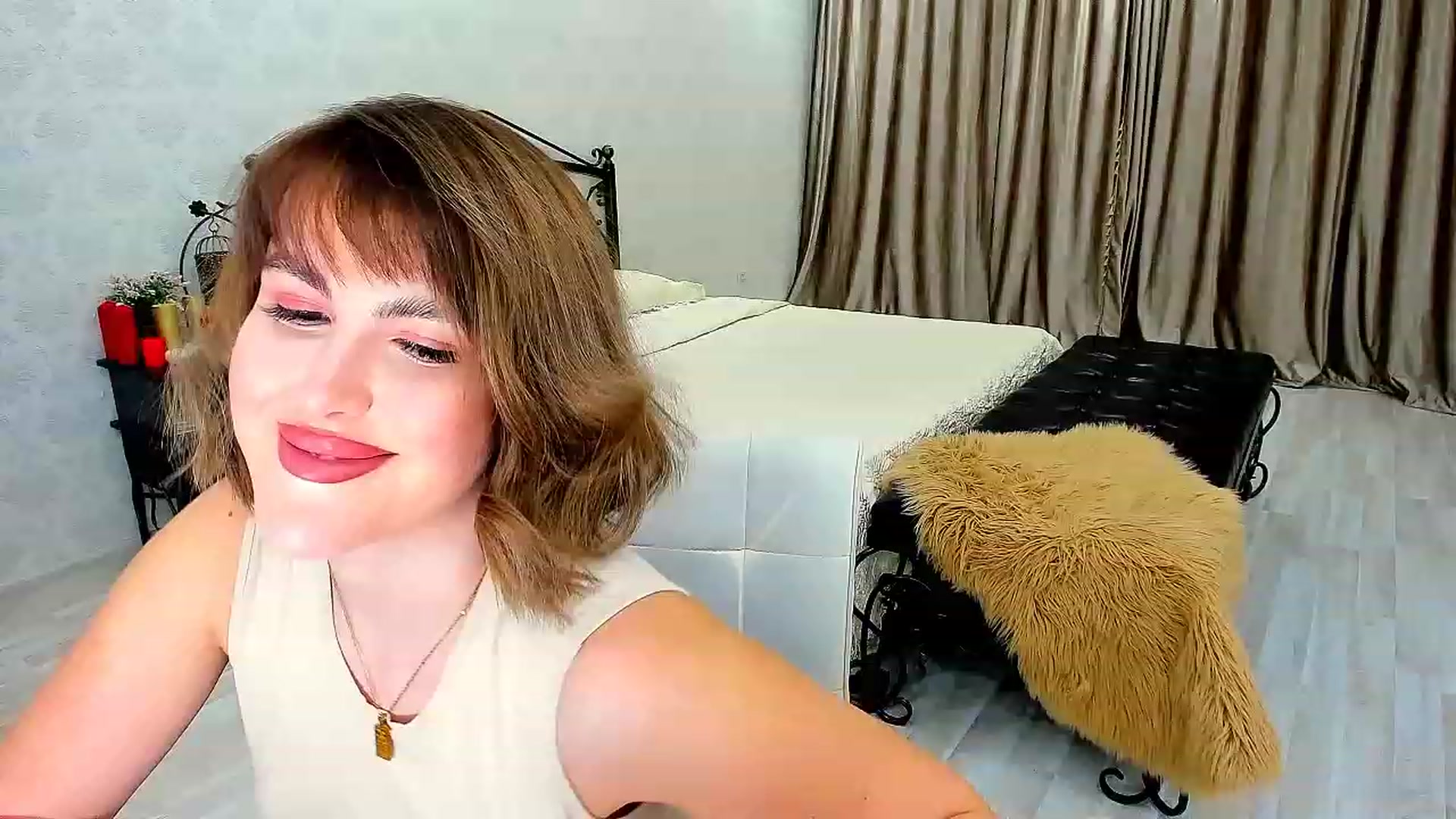 Gallery image thumbnail from GracePanther's myfreecams stream on, 02/14/2023, 06:57 image 11 of 20
