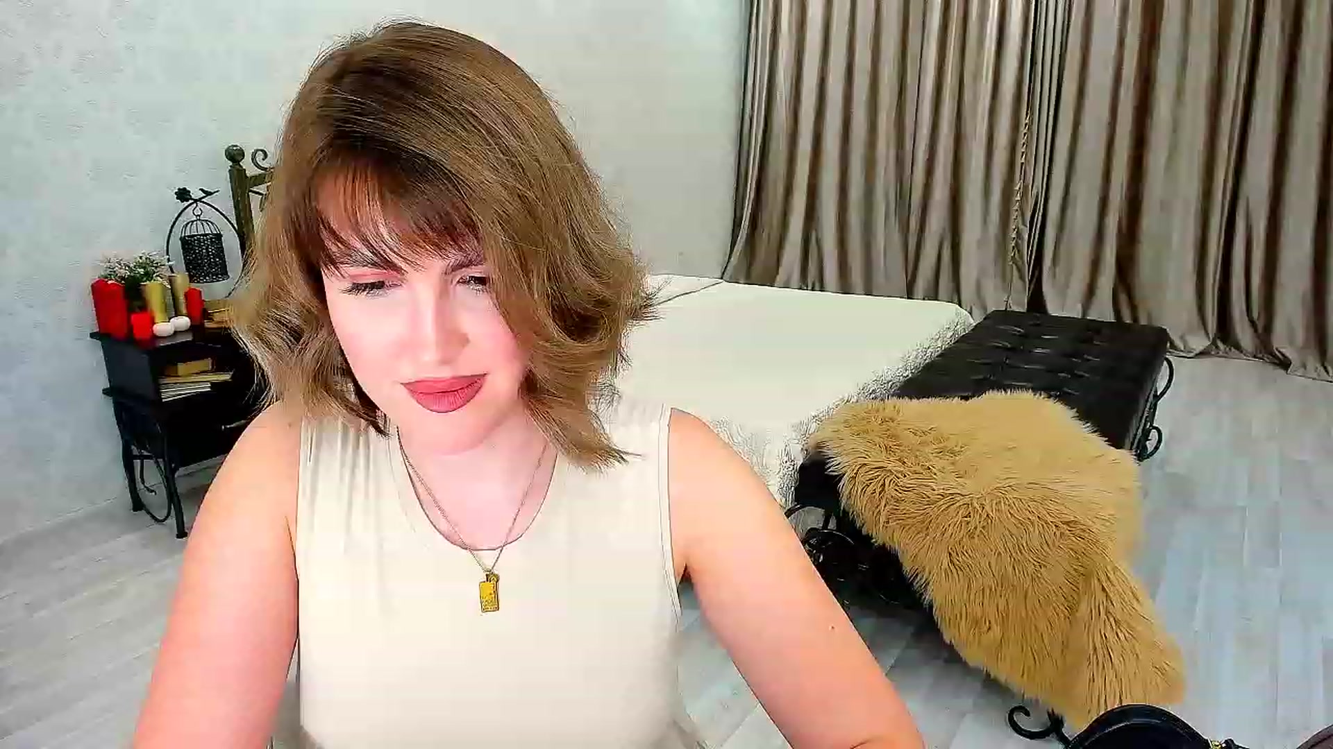 Gallery image thumbnail from GracePanther's myfreecams stream on, 02/14/2023, 08:09 image 3 of 20
