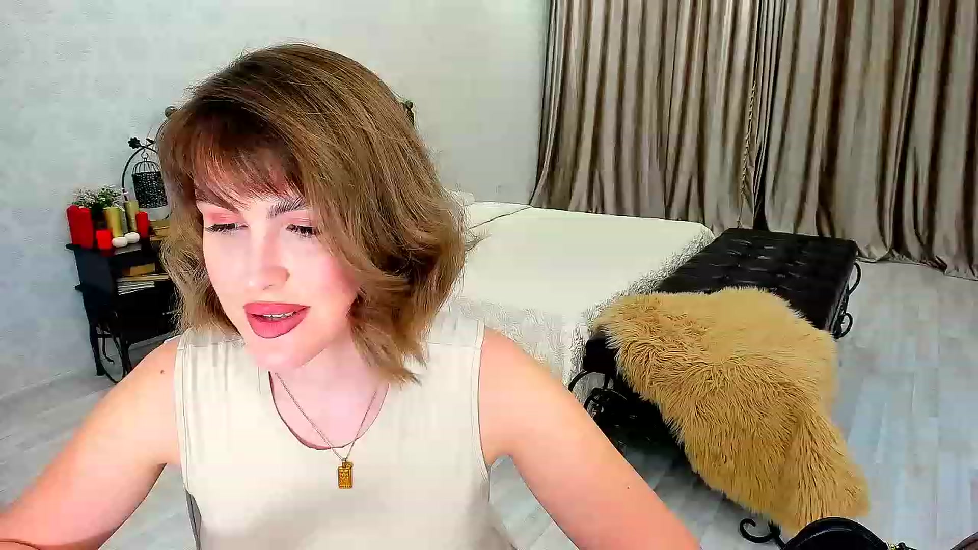 Gallery image thumbnail from GracePanther's myfreecams stream on, 02/14/2023, 08:09 image 4 of 20