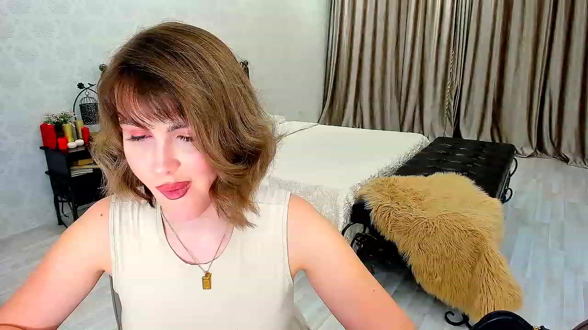 Gallery image thumbnail from GracePanther's myfreecams stream on, 02/14/2023, 08:09 image 5 of 20