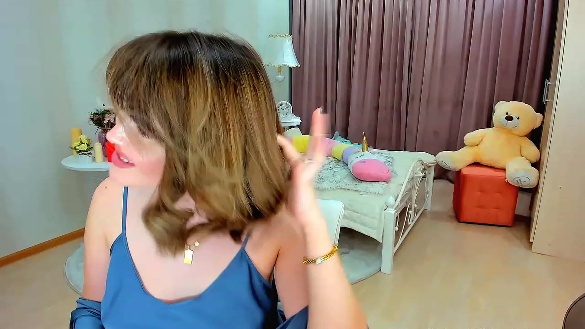 Gallery image thumbnail from GracePanther's myfreecams stream on, 02/19/2023, 07:18 image 3 of 20