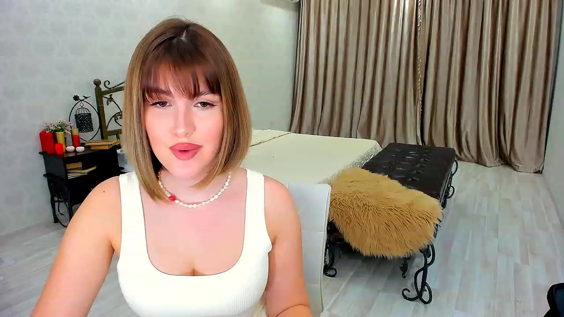 Gallery image thumbnail from GracePanther's myfreecams stream on, 02/27/2023, 05:07 image 13 of 20