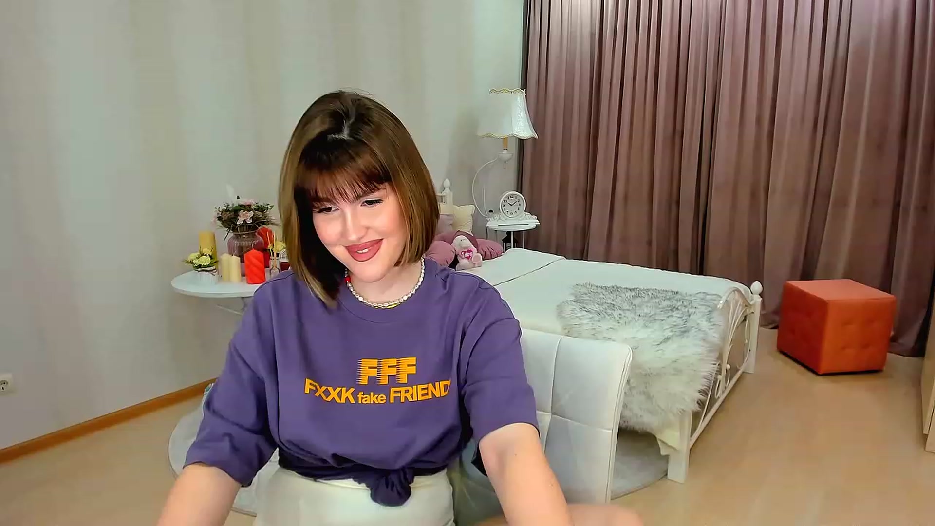 Gallery image thumbnail from GracePanther's myfreecams stream on, 03/05/2023, 07:17 image 2 of 20