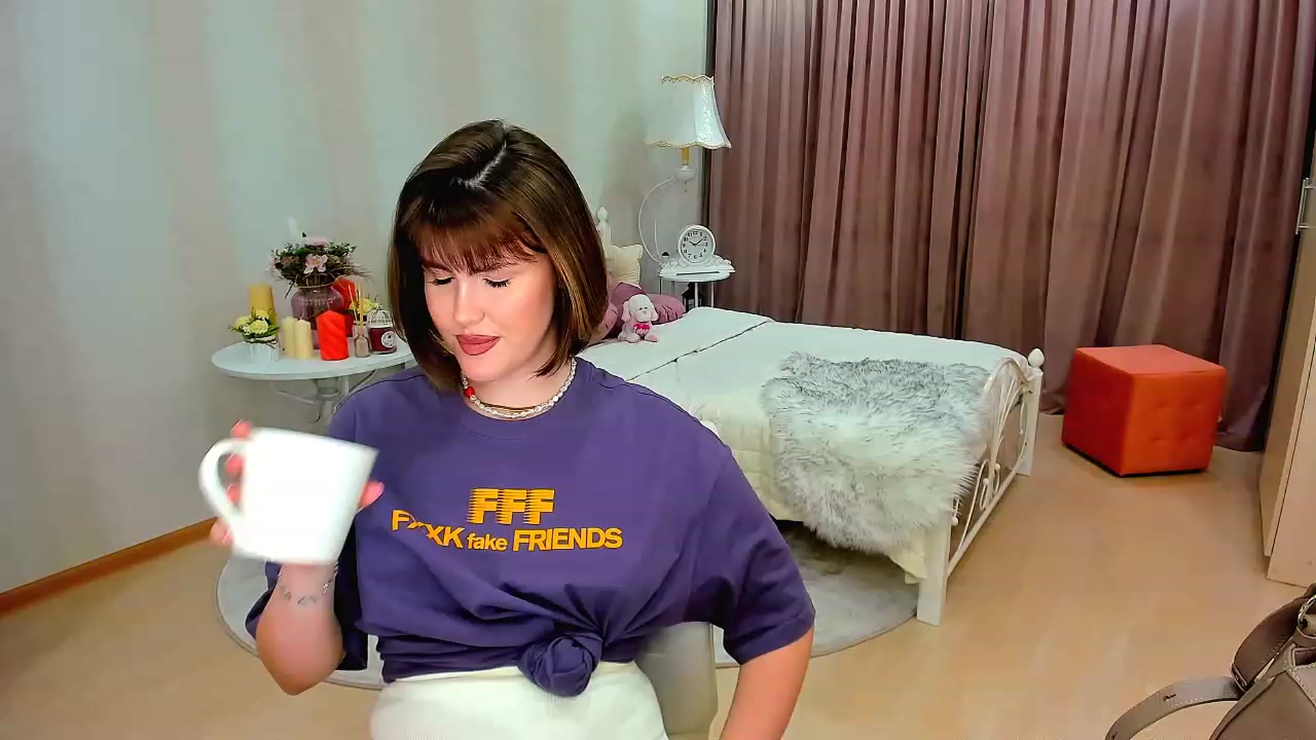 Gallery image thumbnail from GracePanther's myfreecams stream on, 03/05/2023, 09:48 image 15 of 20
