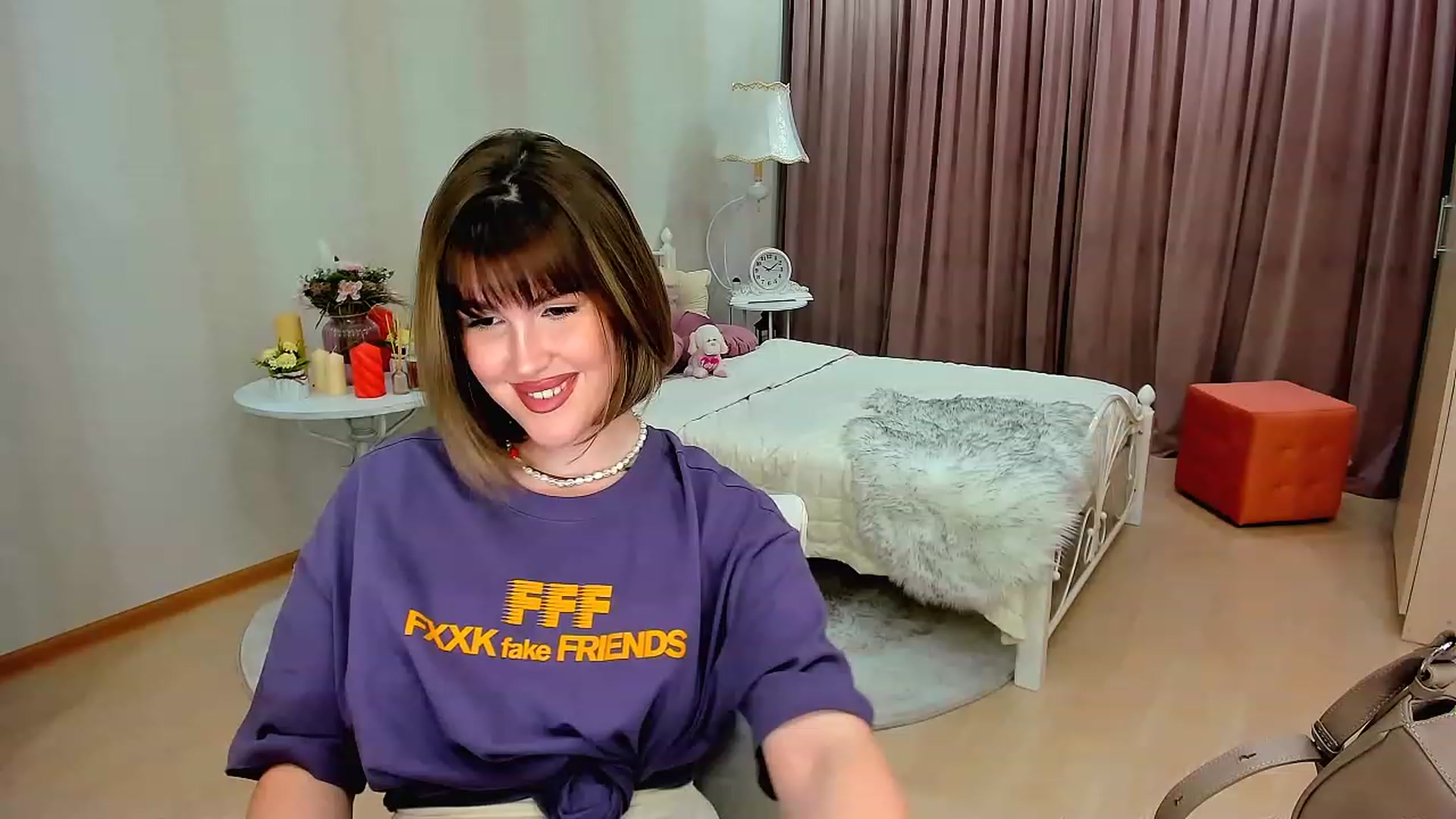 Gallery image thumbnail from GracePanther's myfreecams stream on, 03/05/2023, 09:48 image 4 of 20