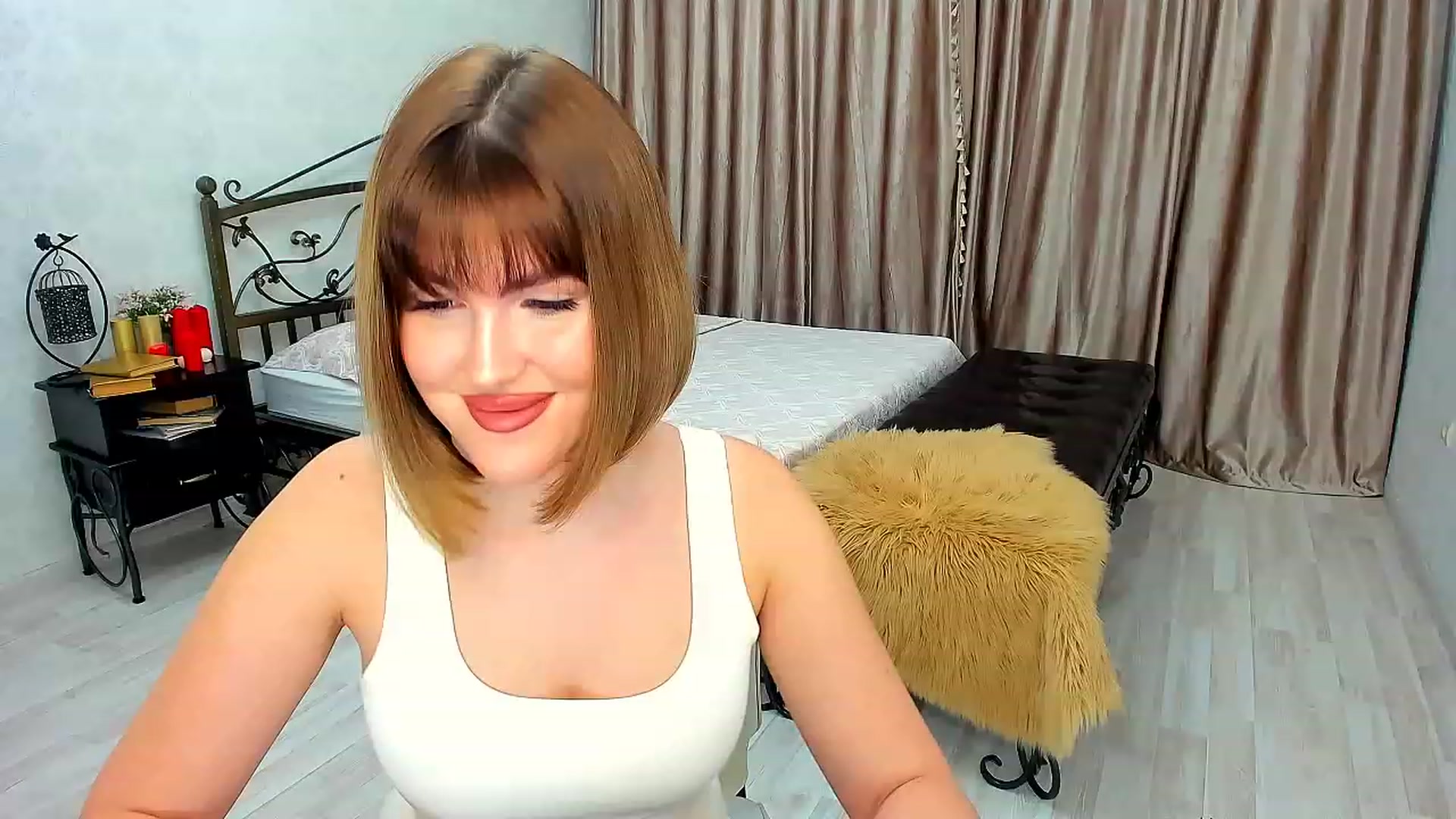 Gallery image thumbnail from GracePanther's myfreecams stream on, 03/07/2023, 06:06 image 10 of 20