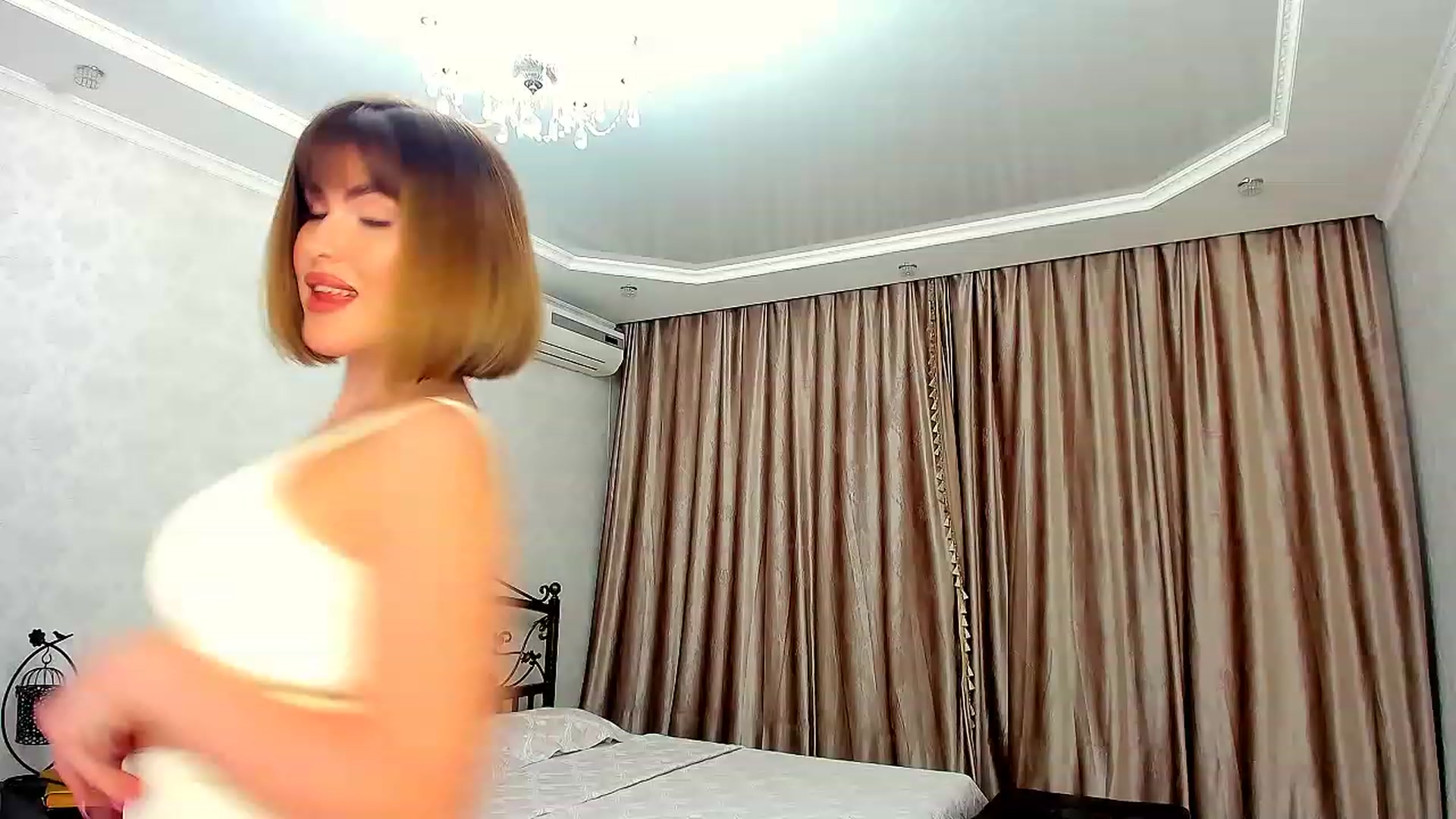 Gallery image thumbnail from GracePanther's myfreecams stream on, 03/07/2023, 07:00 image 1 of 20