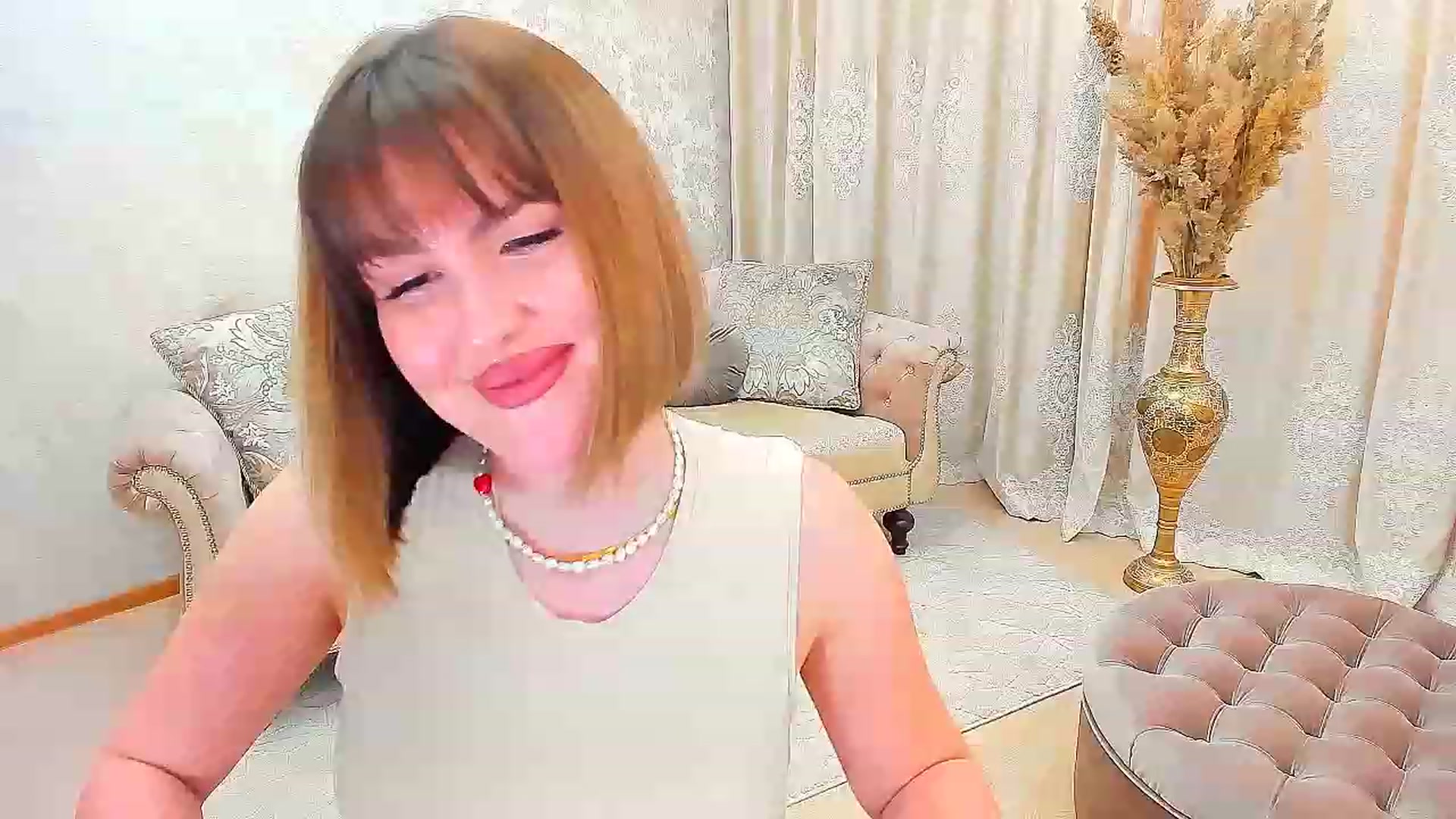 Gallery image thumbnail from GracePanther's myfreecams stream on, 03/08/2023, 07:18 image 11 of 20