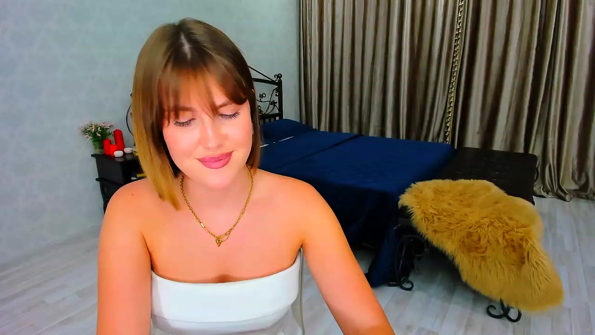 Gallery image thumbnail from GracePanther's myfreecams stream on, 08/17/2023, 08:46 image 1 of 20