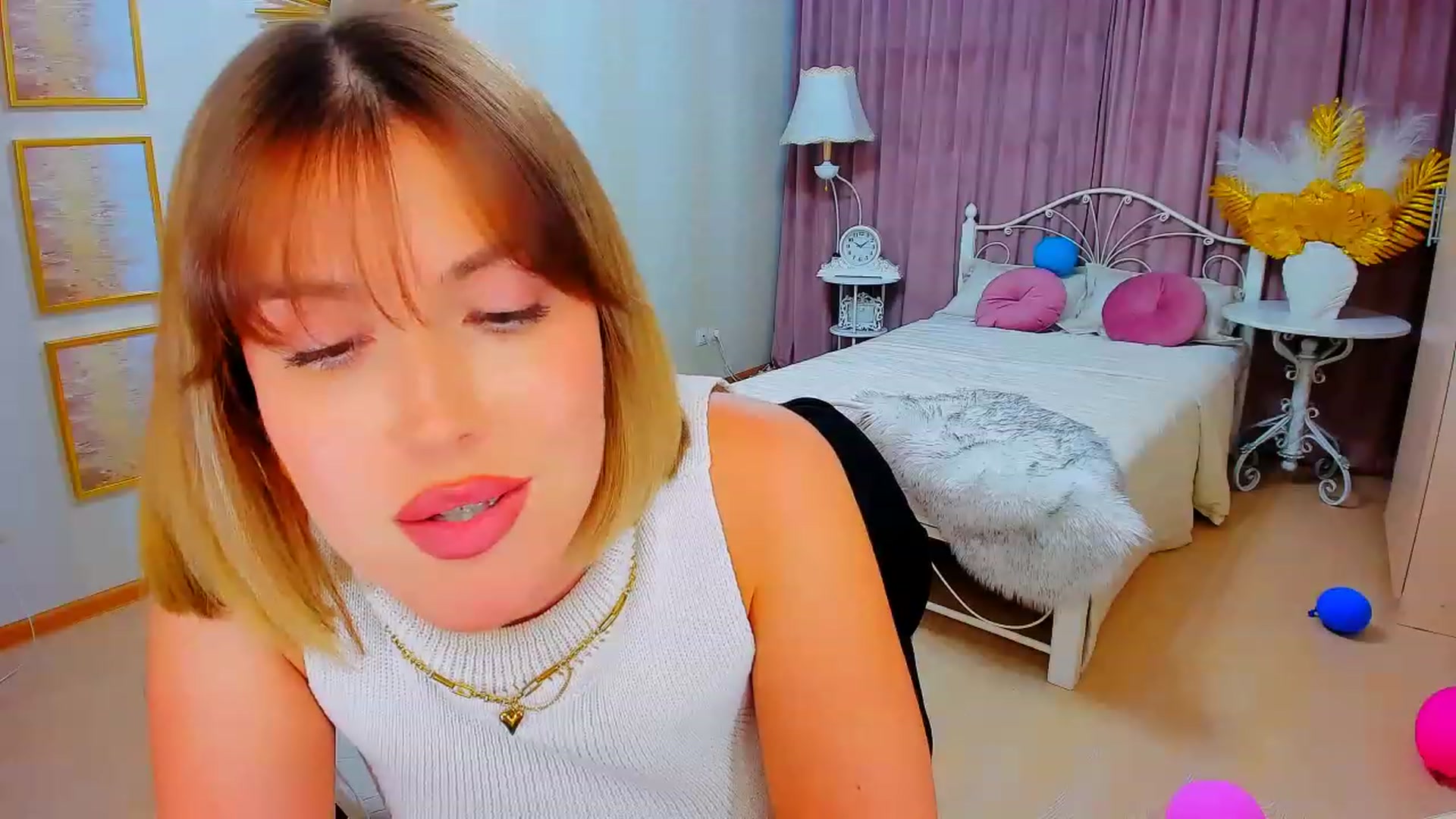 Gallery image thumbnail from GracePanther's myfreecams stream on, 09/20/2023, 09:48 image 17 of 20