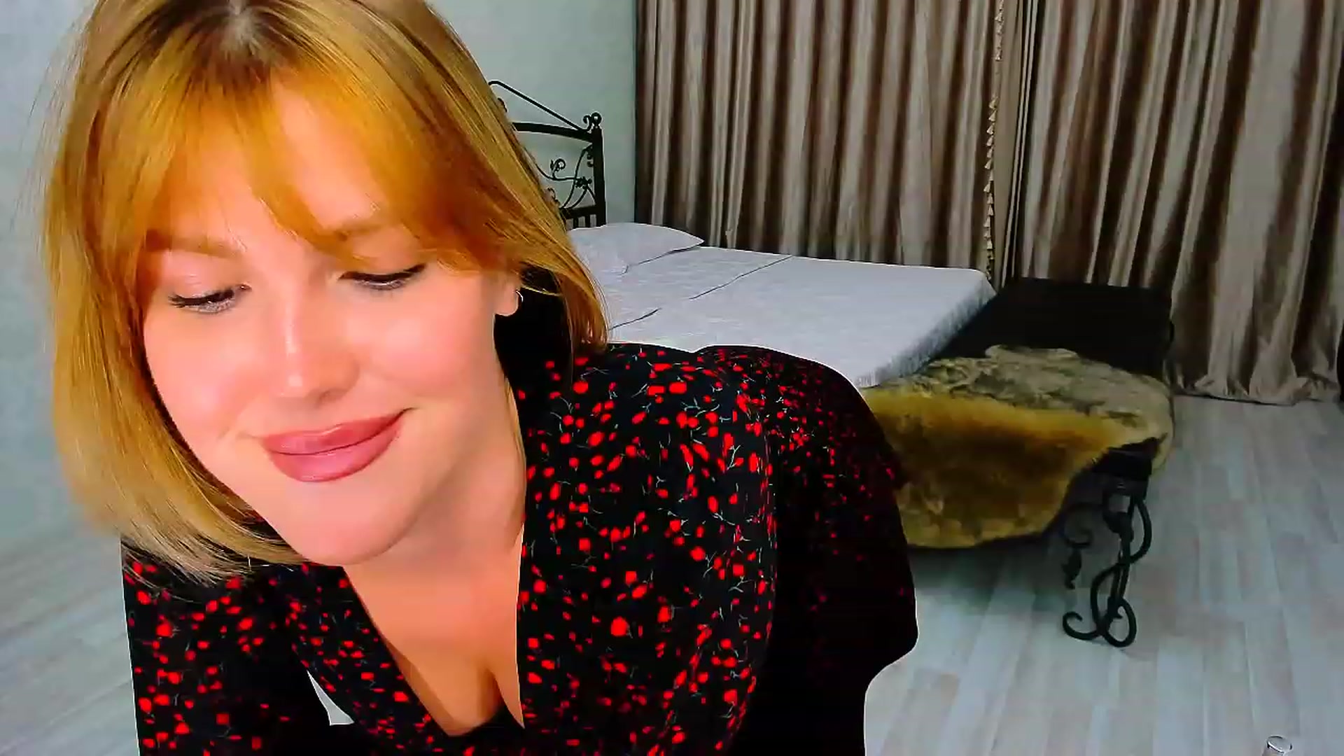 Gallery image thumbnail from GracePanther's myfreecams stream on, 09/29/2023, 08:27 image 13 of 20
