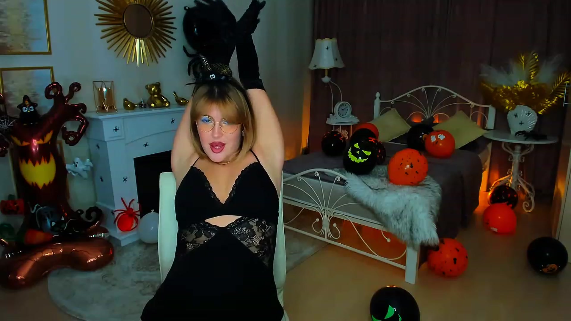 Gallery image thumbnail from GracePanther's myfreecams stream on, 10/31/2023, 07:47 image 20 of 20
