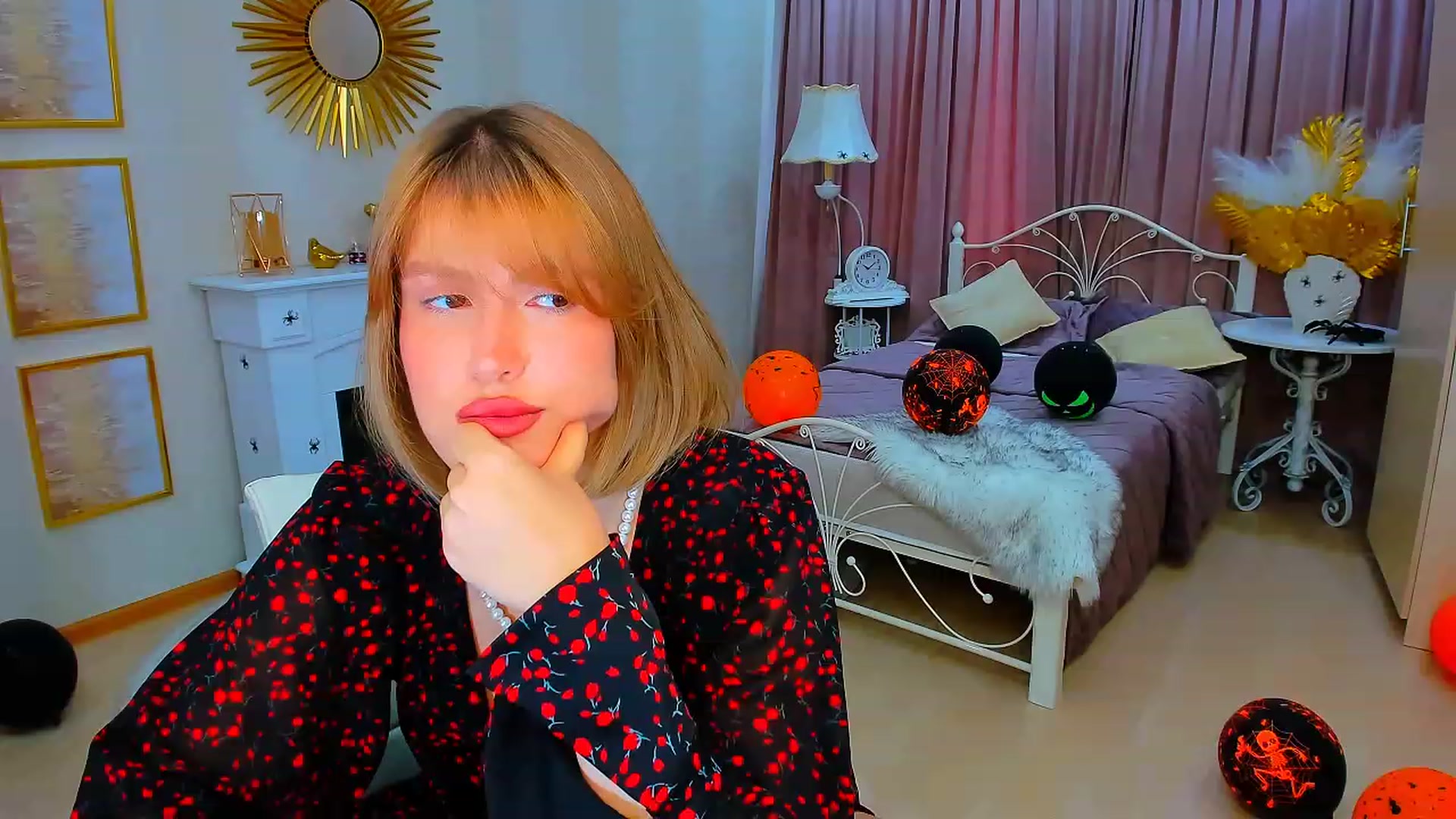 Gallery image thumbnail from GracePanther's myfreecams stream on, 11/03/2023, 08:11 image 15 of 20