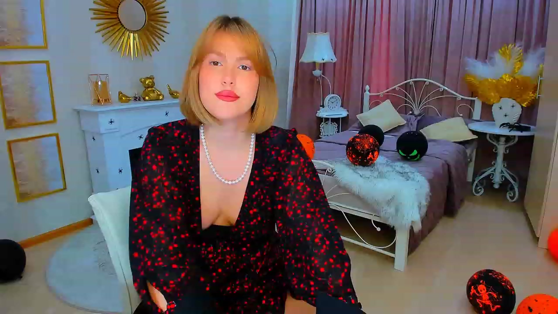 Gallery image thumbnail from GracePanther's myfreecams stream on, 11/03/2023, 08:11 image 12 of 20