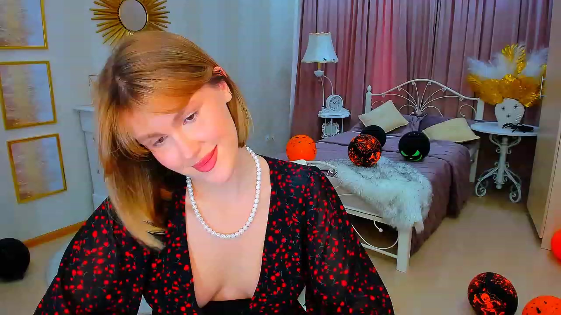 Gallery image thumbnail from GracePanther's myfreecams stream on, 11/03/2023, 08:11 image 17 of 20