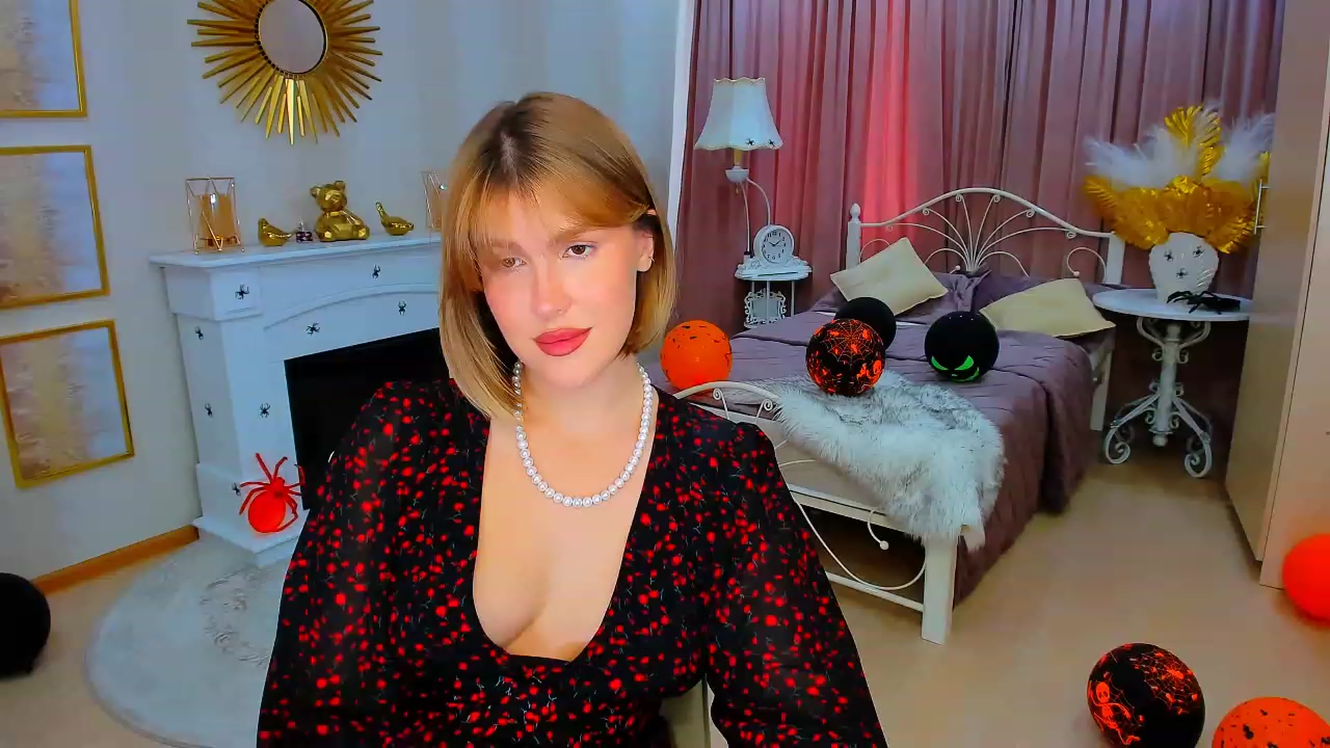 Gallery image thumbnail from GracePanther's myfreecams stream on, 11/03/2023, 08:11 image 5 of 20