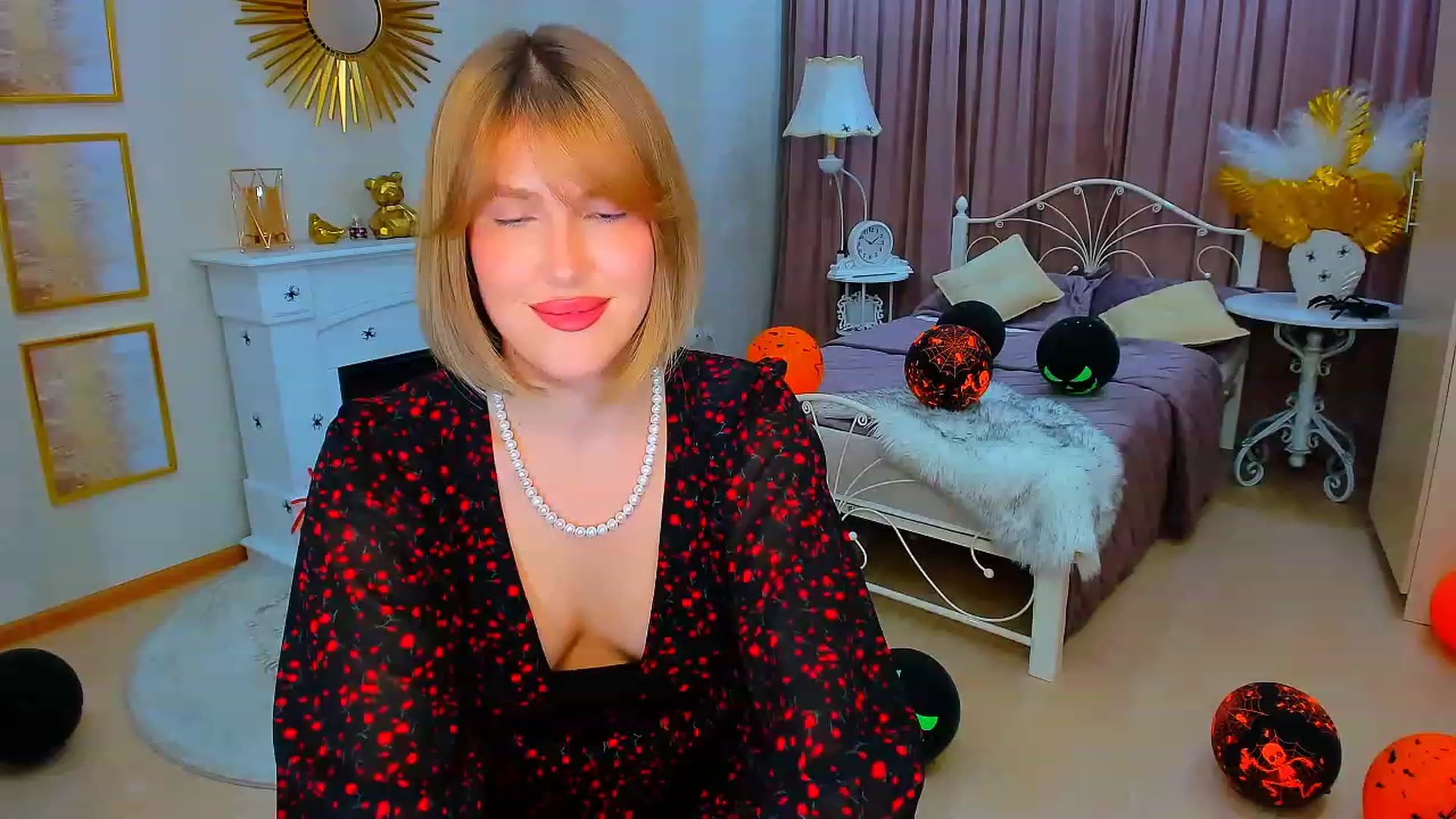 Gallery image thumbnail from GracePanther's myfreecams stream on, 11/03/2023, 09:48 image 7 of 20