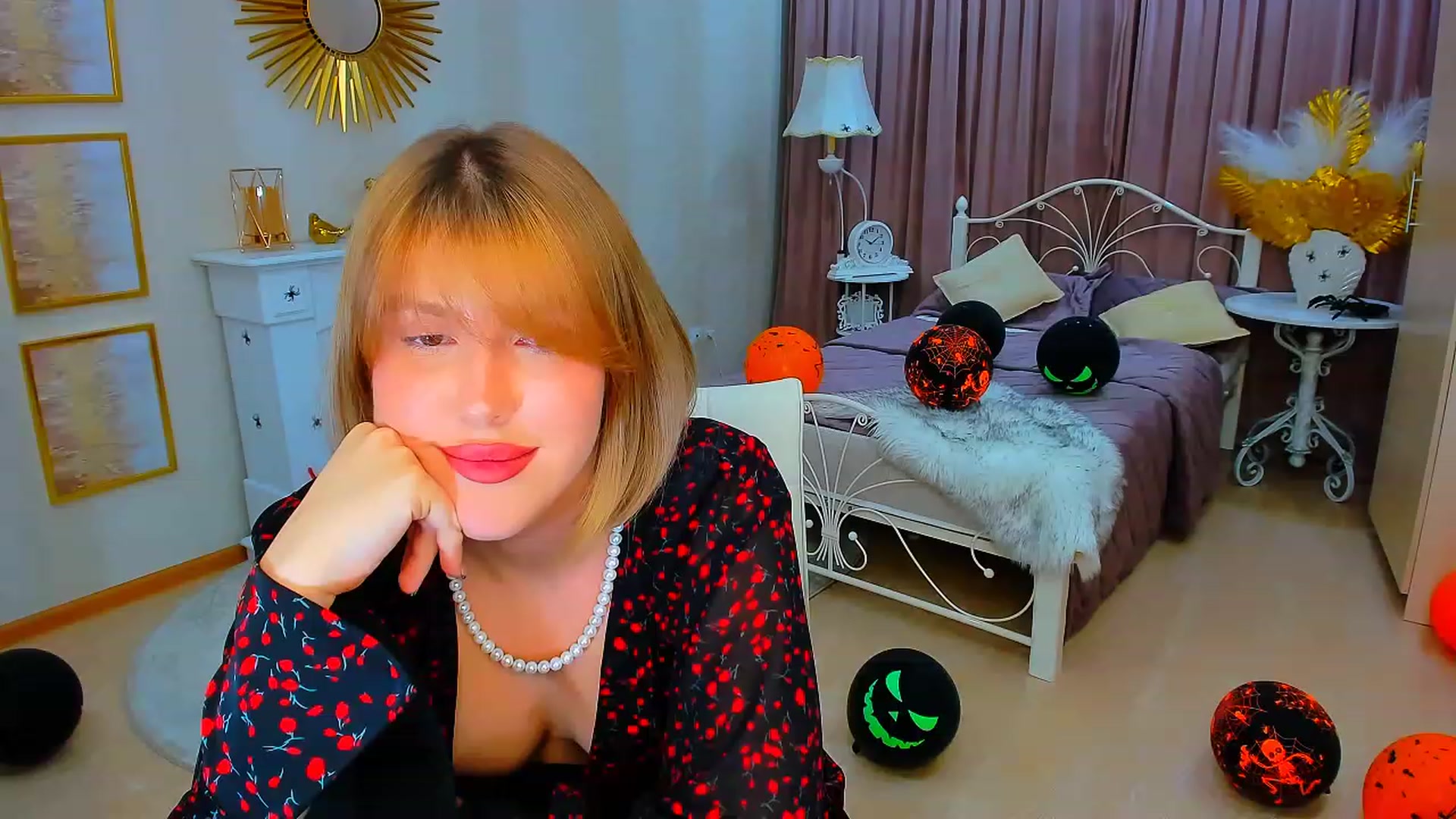 Gallery image thumbnail from GracePanther's myfreecams stream on, 11/03/2023, 09:48 image 9 of 20