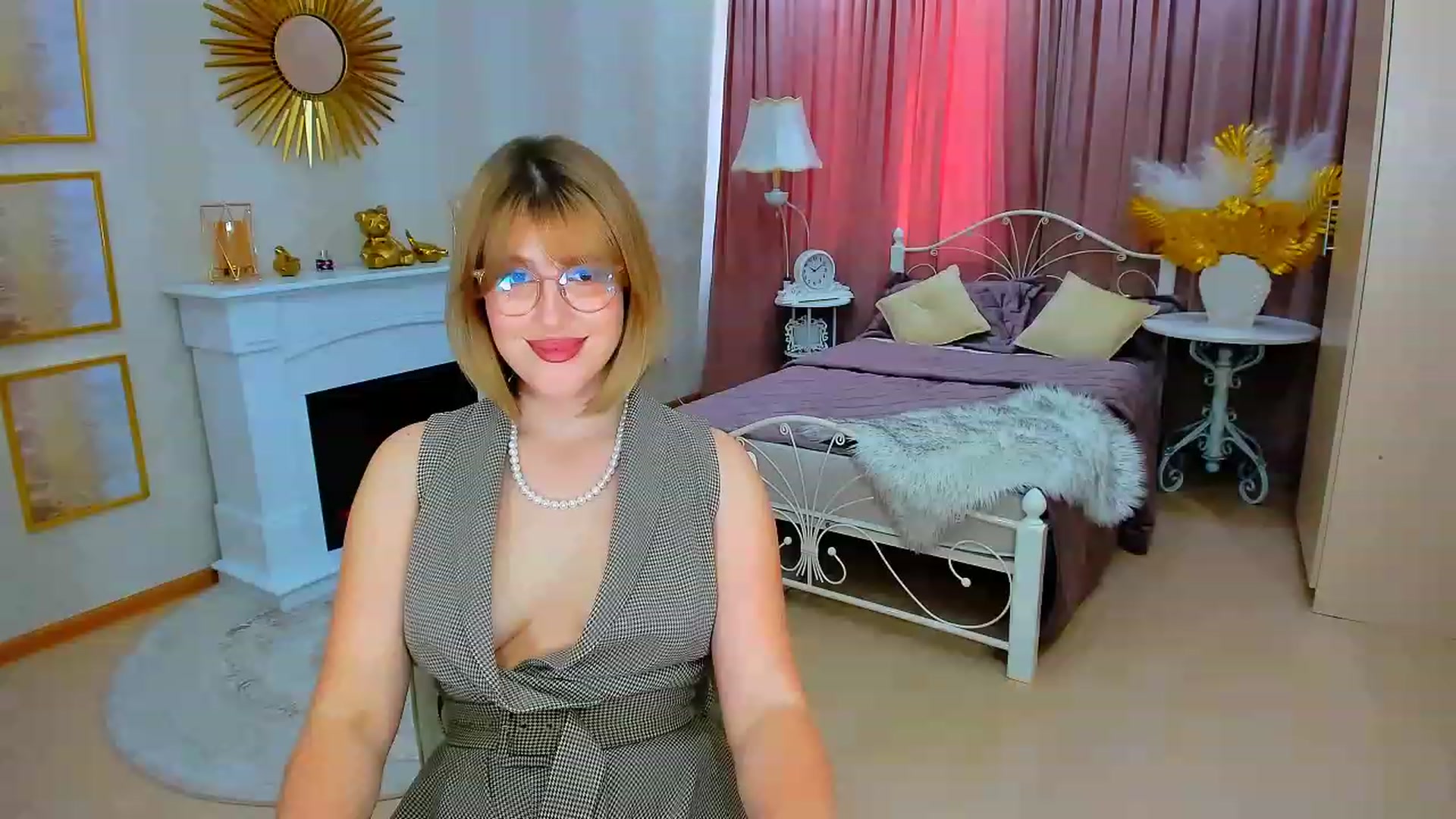 Gallery image thumbnail from GracePanther's myfreecams stream on, 11/06/2023, 08:55 image 3 of 20