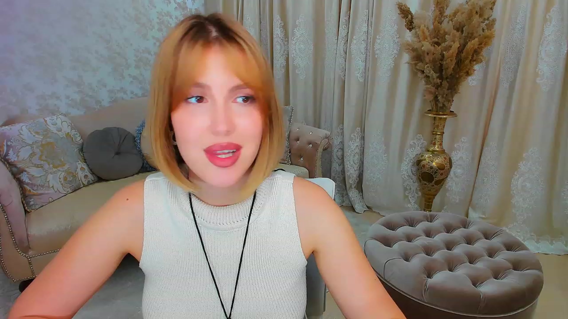 Gallery image thumbnail from GracePanther's myfreecams stream on, 11/09/2023, 09:02 image 17 of 20