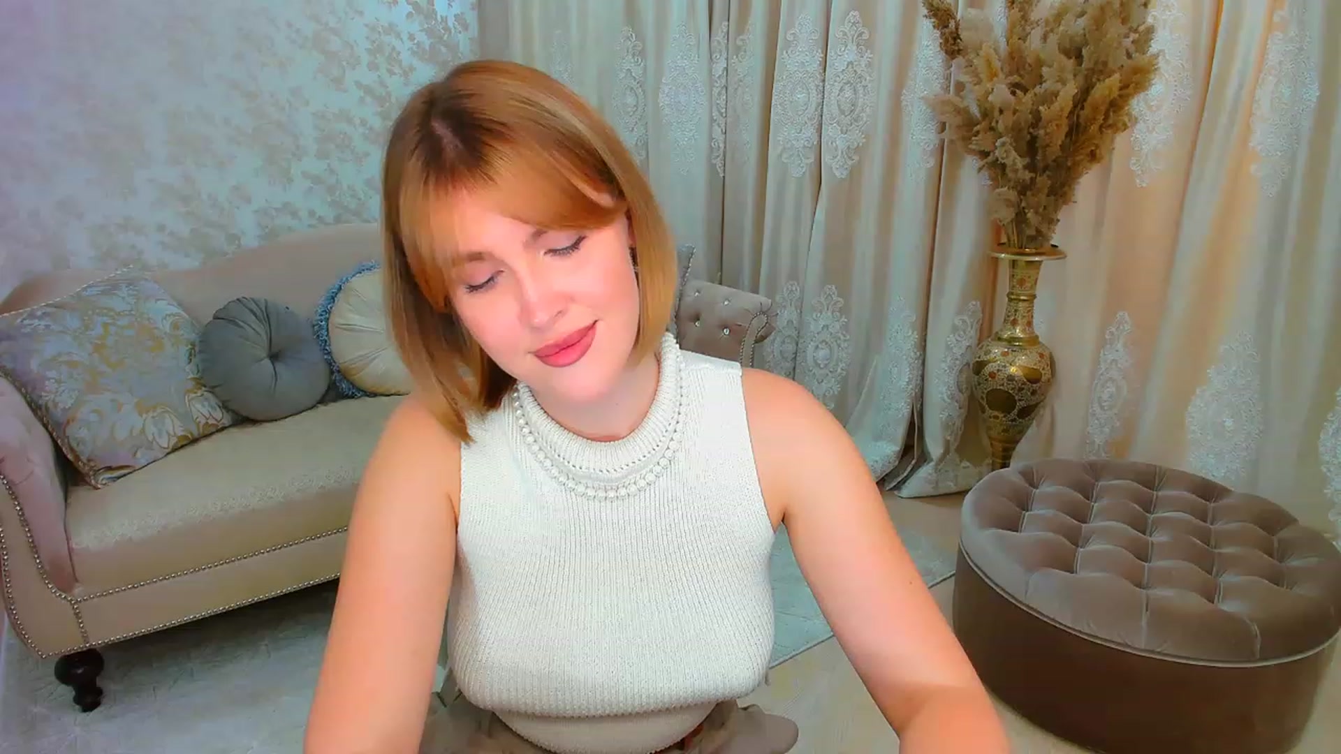 Gallery image thumbnail from GracePanther's myfreecams stream on, 11/13/2023, 07:51 image 5 of 20