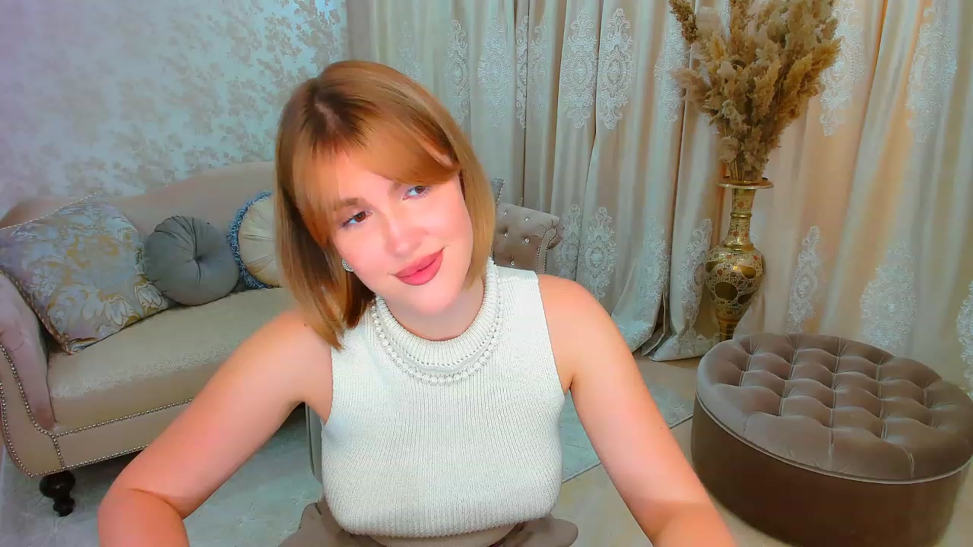 Gallery image thumbnail from GracePanther's myfreecams stream on, 11/13/2023, 07:51 image 6 of 20