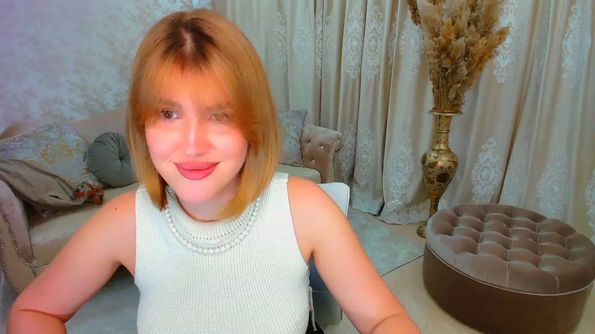 Gallery image thumbnail from GracePanther's myfreecams stream on, 11/13/2023, 09:02 image 15 of 20