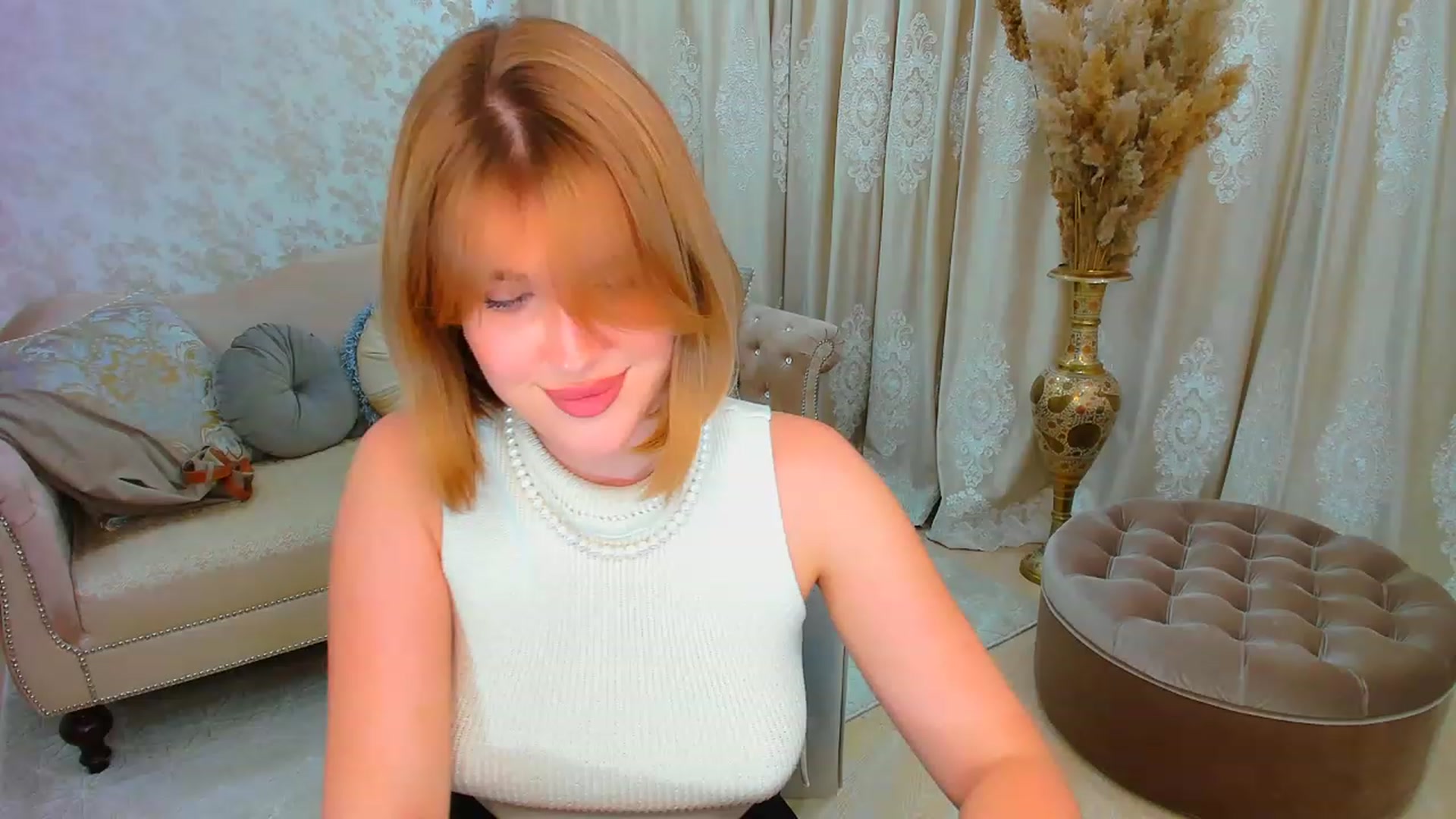 Gallery image thumbnail from GracePanther's myfreecams stream on, 11/13/2023, 09:02 image 18 of 20