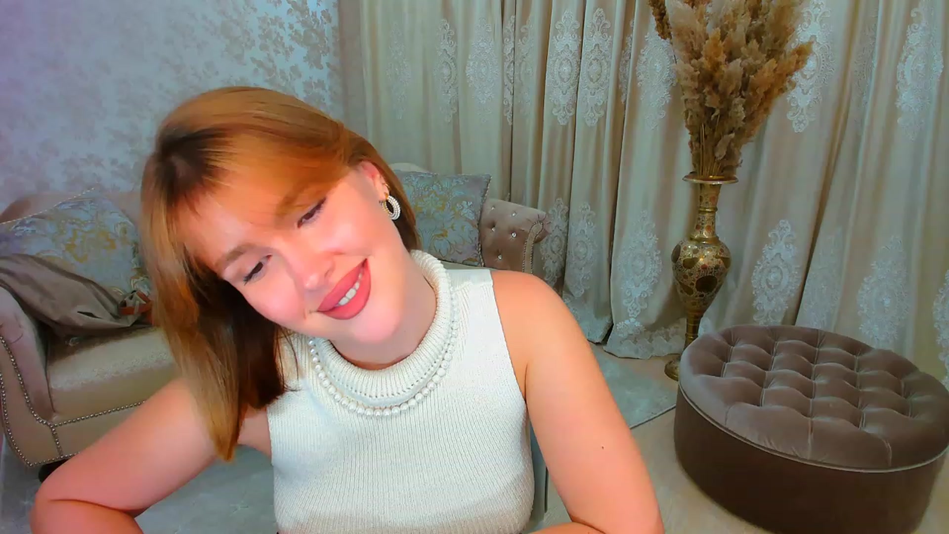 Gallery image thumbnail from GracePanther's myfreecams stream on, 11/13/2023, 09:02 image 16 of 20