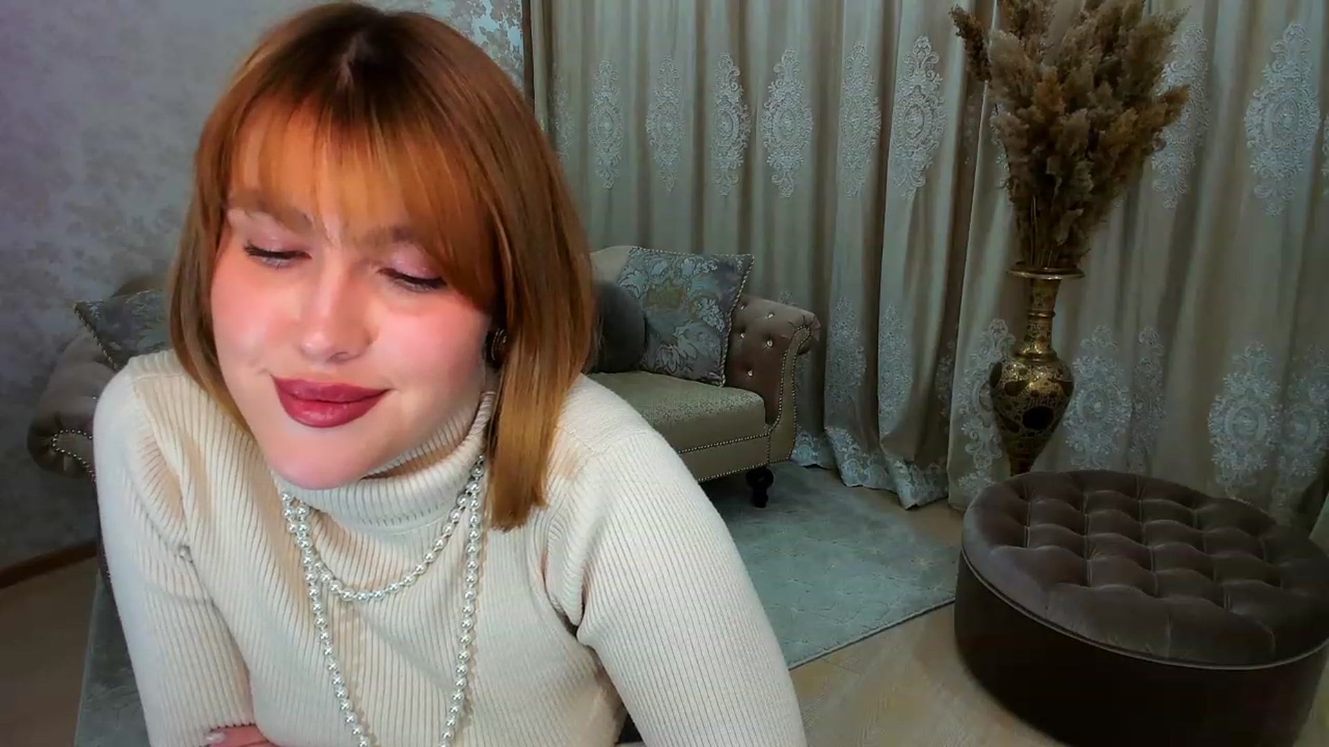 Gallery image thumbnail from GracePanther's myfreecams stream on, 11/27/2023, 08:16 image 7 of 20