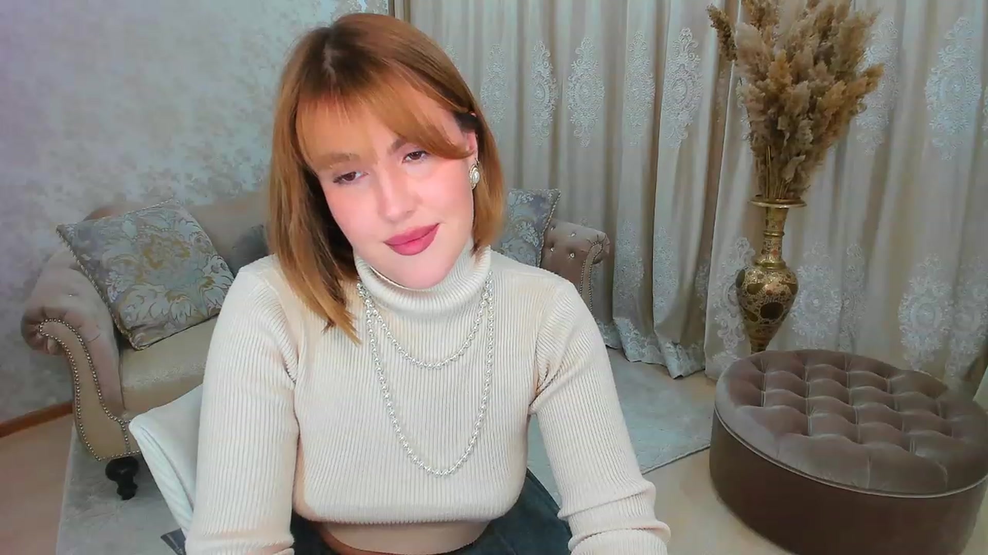Gallery image thumbnail from GracePanther's myfreecams stream on, 11/27/2023, 08:16 image 15 of 20