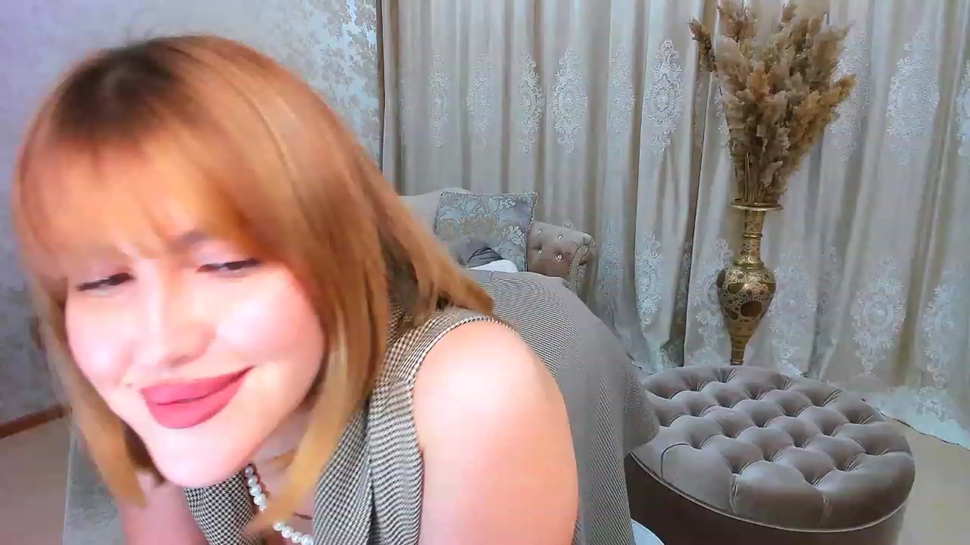 Gallery image thumbnail from GracePanther's myfreecams stream on, 11/29/2023, 08:16 image 2 of 20